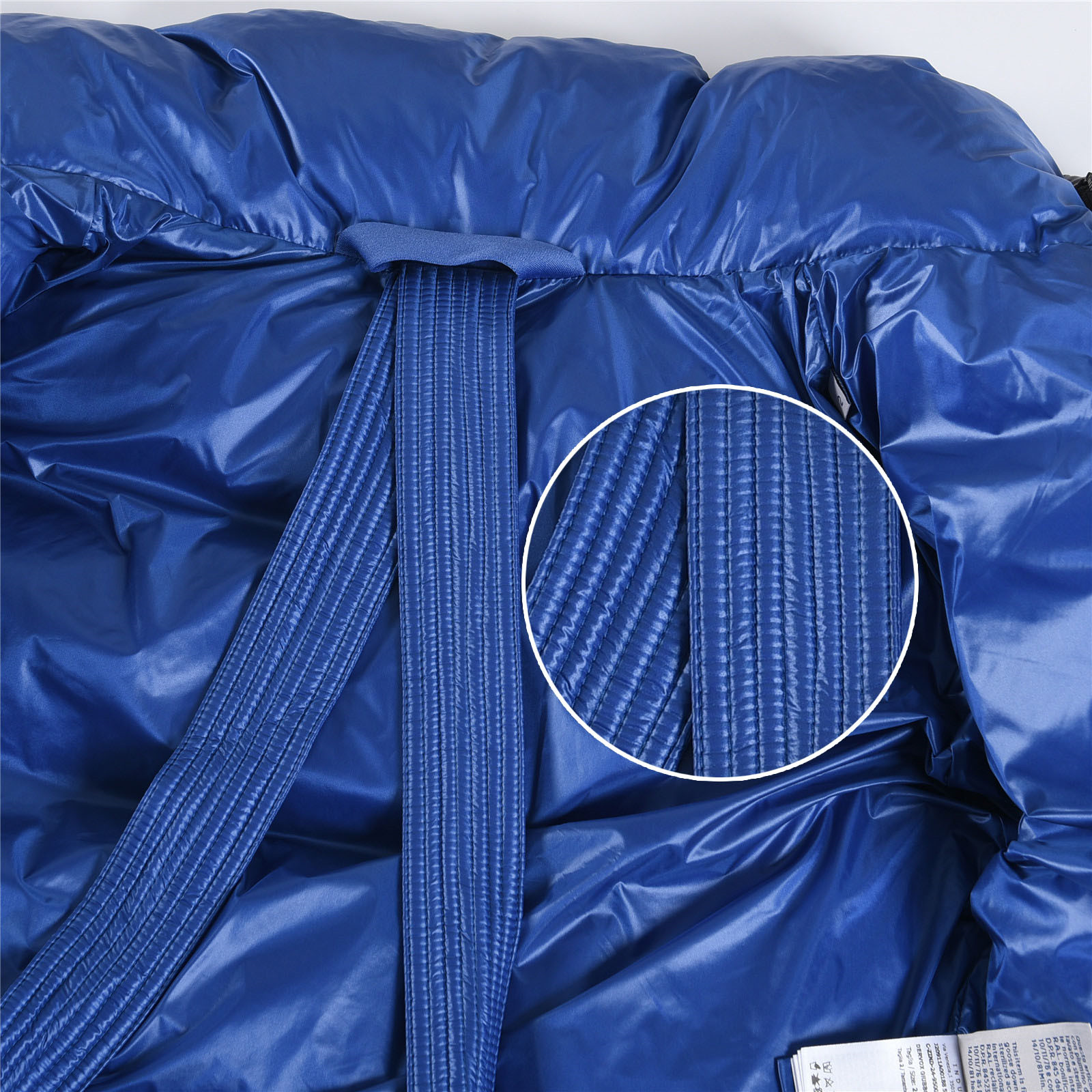 #正品级:𝑴𝒐𝒏𝒄𝒍𝒆𝒓|蒙口 /盟可睐 25𝒔𝒔 Dervox 秋冬新品大徽标内外双色面包款立领轻奢时