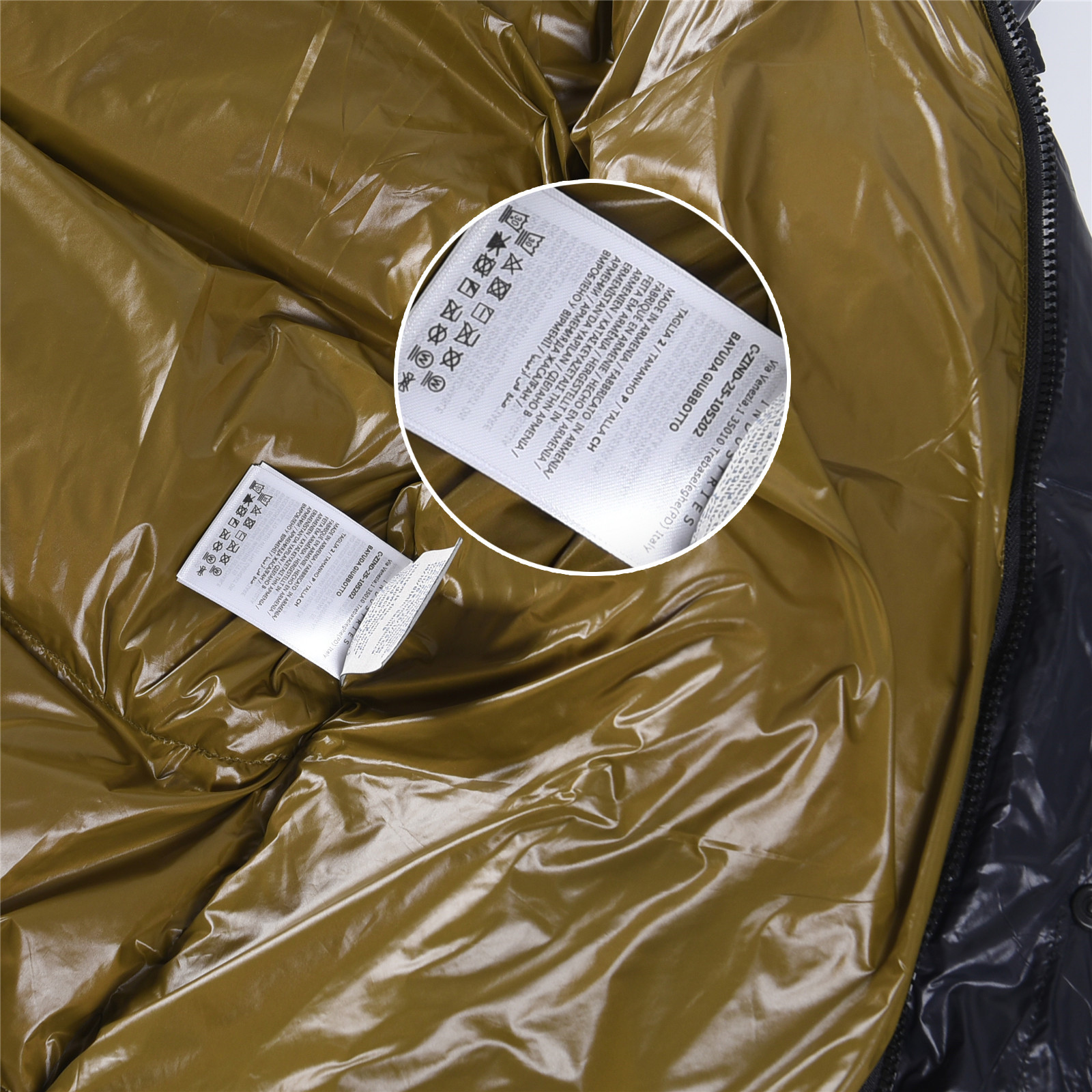 #正品级:𝑴𝒐𝒏𝒄𝒍𝒆𝒓|蒙口 /盟可睐 25𝒔𝒔 Tripiti 秋冬新品撞色大标植绒 logo 立领