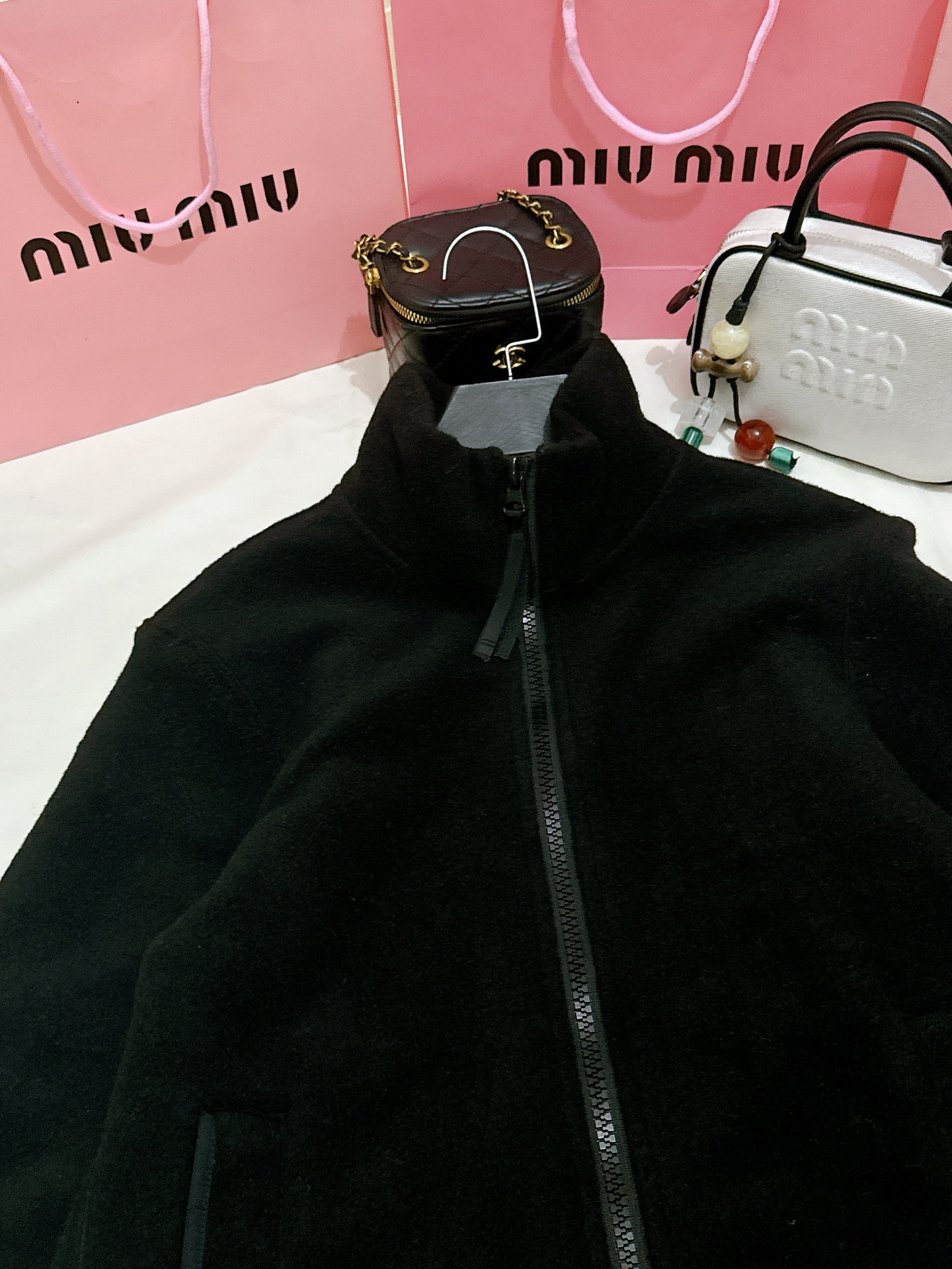 24-Year-Old Fresh Masculinity Jersey Suit: Classic, Comfortable, and Stylish One-Size-Fits-All Female Outfit - 图片 7