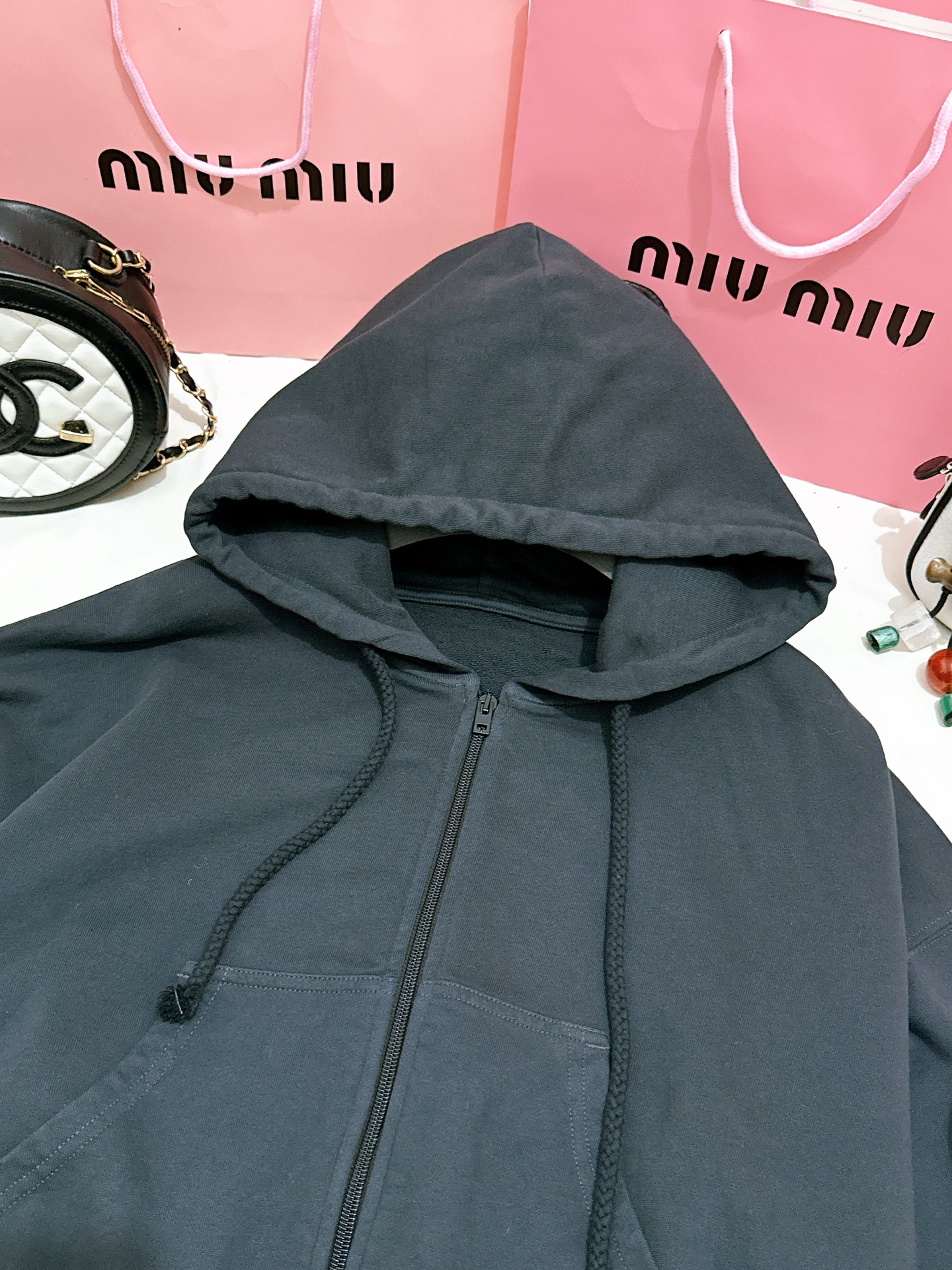 “New Autumn/Winter Acne Sweaters: Colorful, Soft, High Waist, Loose Pants” - 图片 7