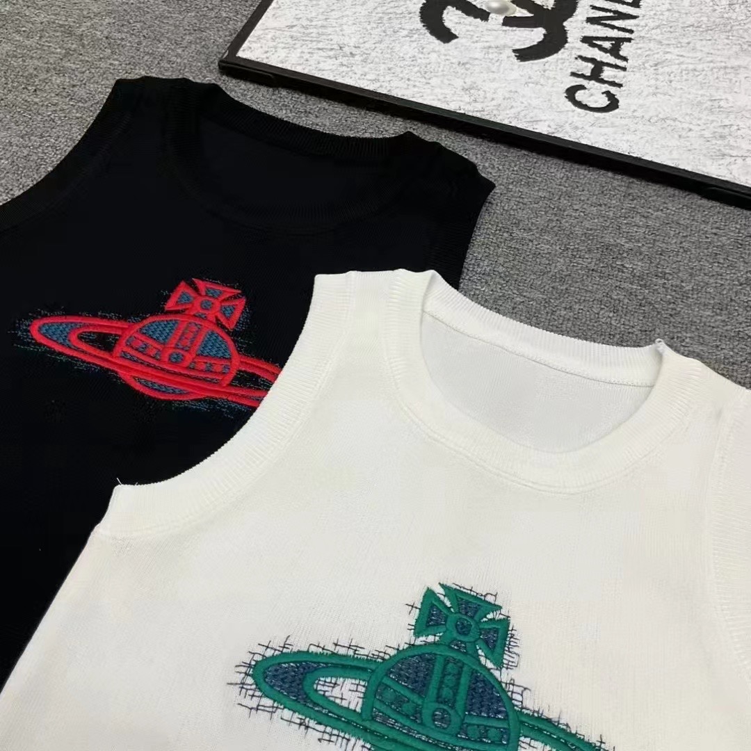 New Queen West Knitted Short-Sleeve Vests: Classic Style in Super-Blanc (SML Sizes) - 图片 9