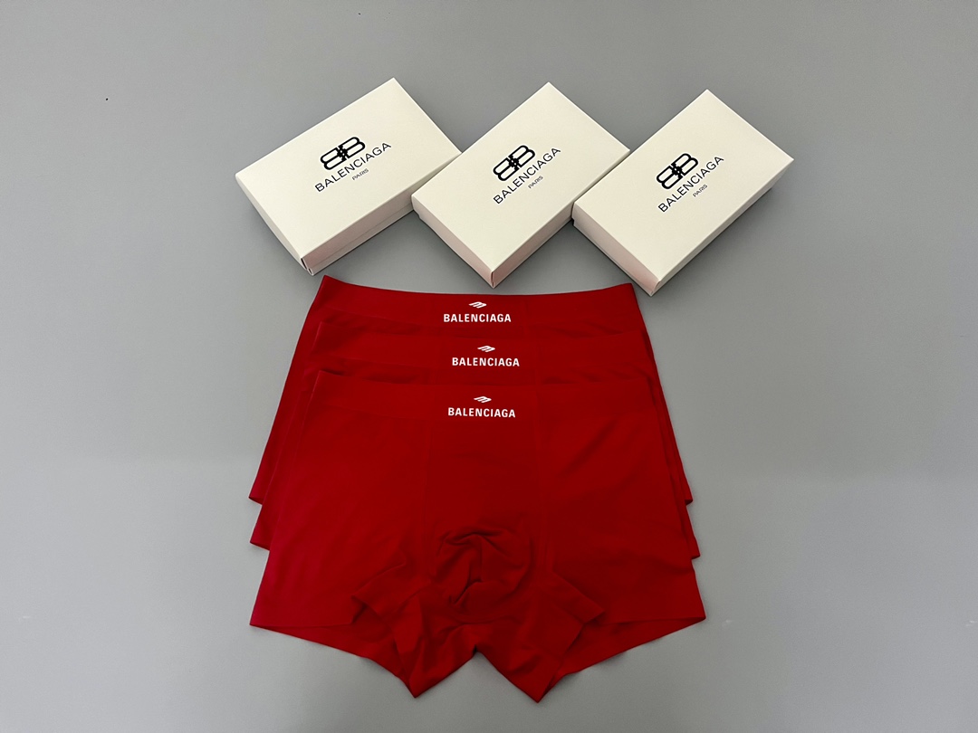 本命年 🔥🔥🔥 巴黎世家原单品质！ 新品时尚男士莫代尔面料内裤！外贸国外订单，高品质，无痕切割工艺 科学