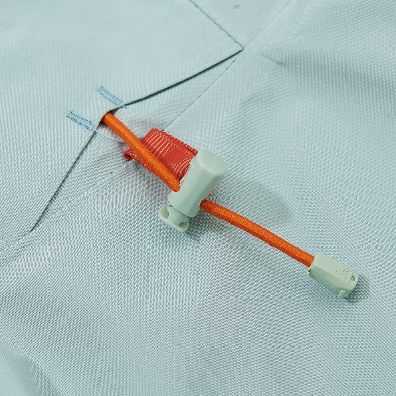 凯乐石KAILAS MONT-X 系列 
运动户外全天候硬壳专业暴雨级防水防风透气登山冲锋衣外套 男女同款
对于普通的户外活动，可能一件具有防泼水功能的冲锋衣就够了，但如果是专业的徒步登山/ 或者滑雪运动多，你所面临的一切未知天气变化都需要专业的装备来保障自身的安全，这件 ©KAILAS/凯乐石 Mont X就是专门应对各种恶劣户外环境而生的，它所用的面料是gore-tex 3L硬壳，全衣压胶具备了暴雨级防水防风功能，能应对各种恶劣气温天气，避免身体失温的危险！，吸湿排汗，保持内部干爽透气，并且它还具有防晒功能，这就是专业！