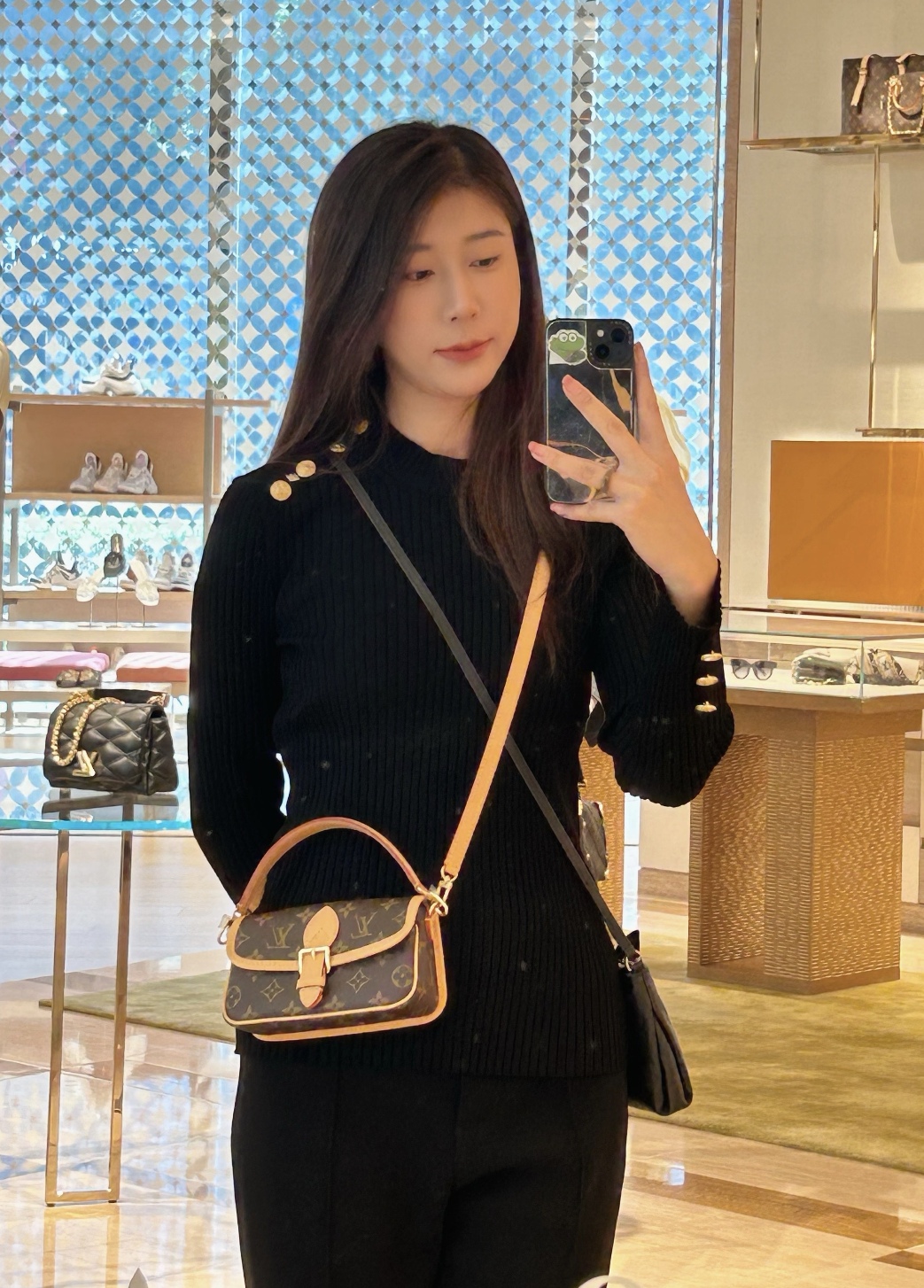 _d-O9sKtxiv1O2TXFVe3CRmXpYOy64zDbUhuFviw