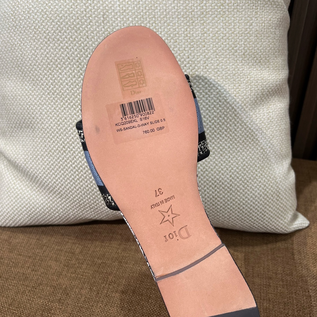 디올 자수 캔버스 샌들 141801 썸네일 이미지