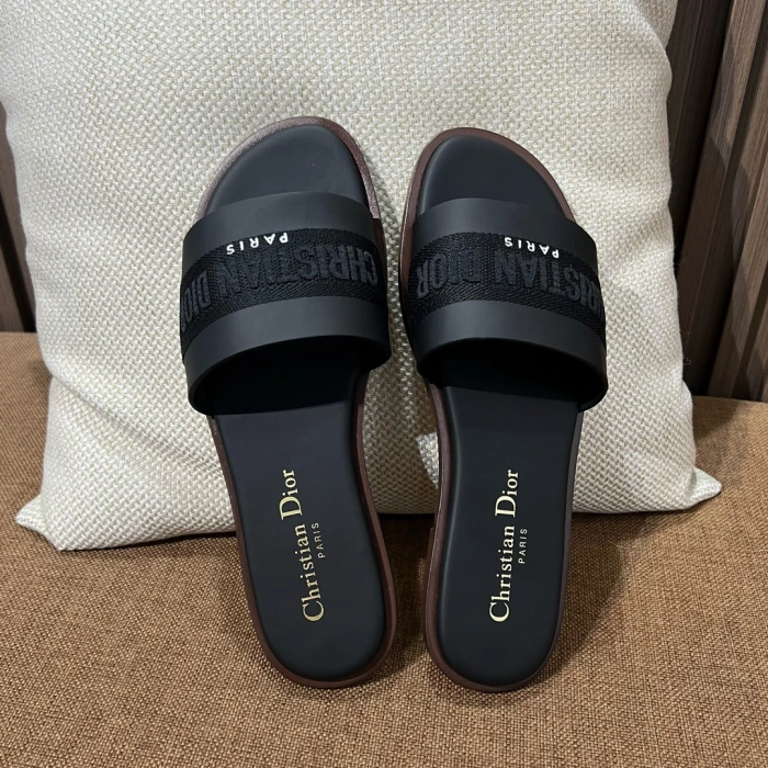 디올 자수 캔버스 샌들 141816