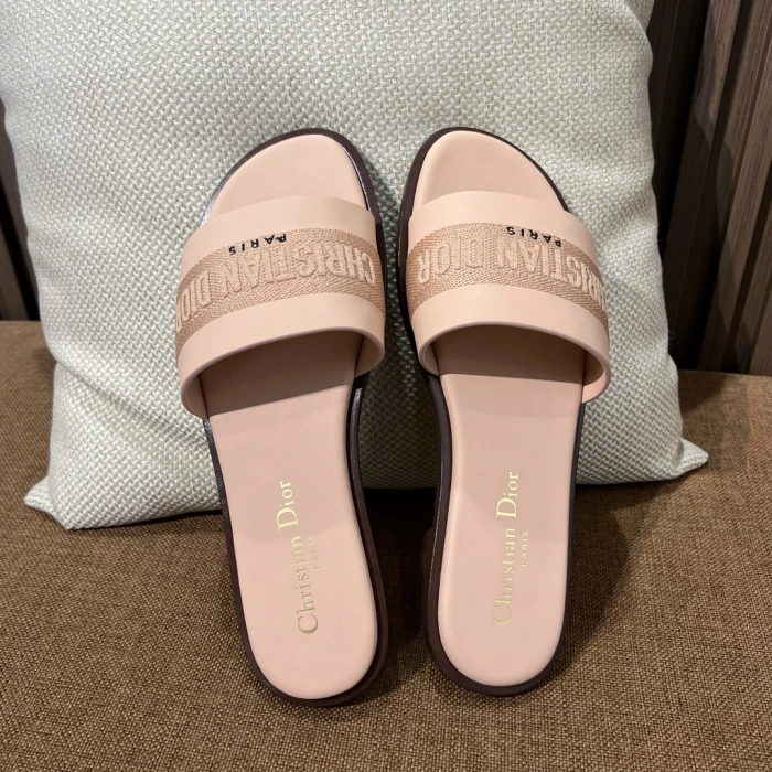 디올 자수 캔버스 샌들 141814
