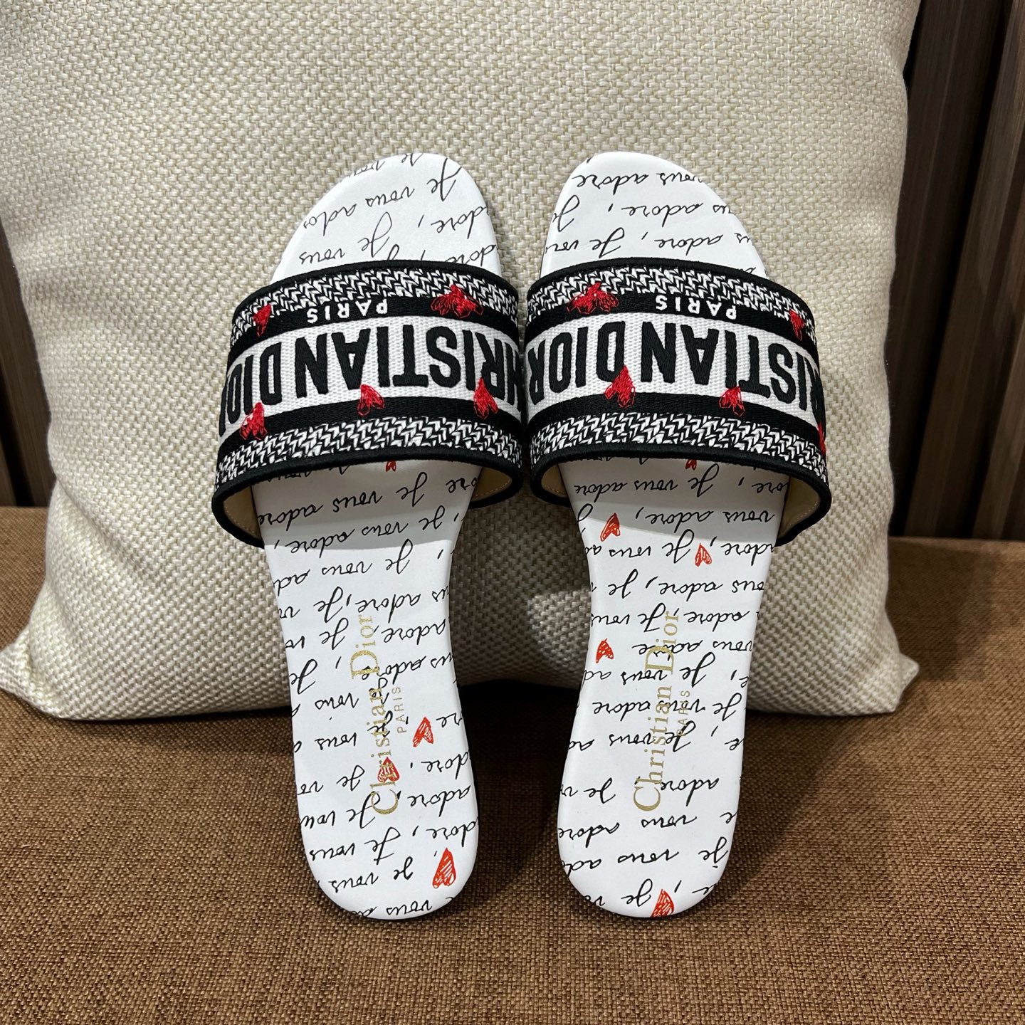 디올 자수 캔버스 슬리퍼 141783