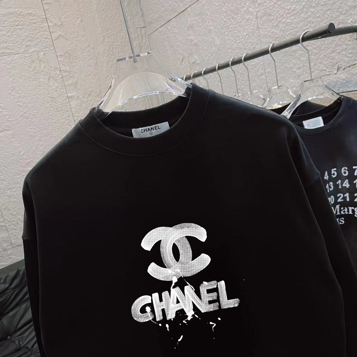 Chanel 2024 Collection: Double-C Logo Round-Collar Custom Fabric for All Sizes - 图片 3