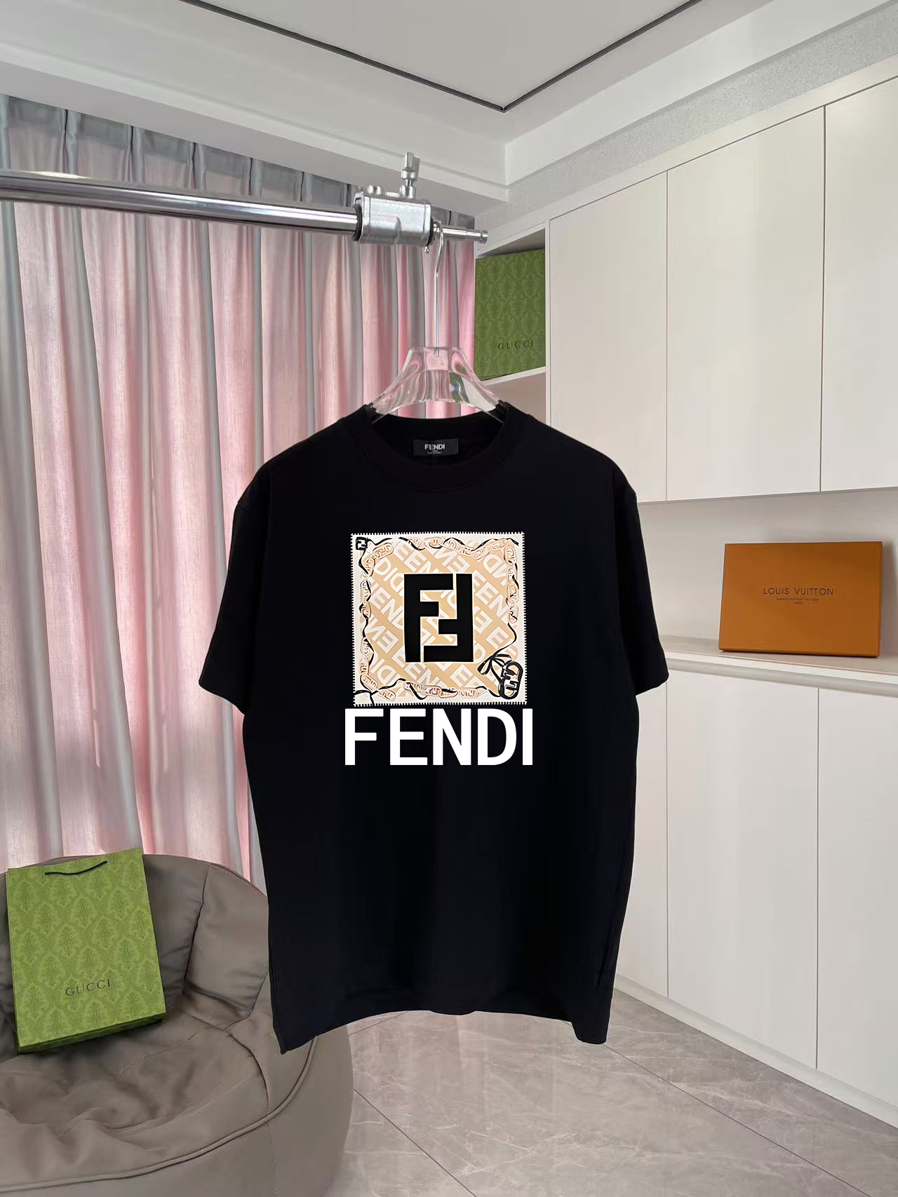 FEND*Nuevo otoño 2025 Camiseta de manga corta con estampado de logo de letras personalizado, tela personalizada 300g, u…