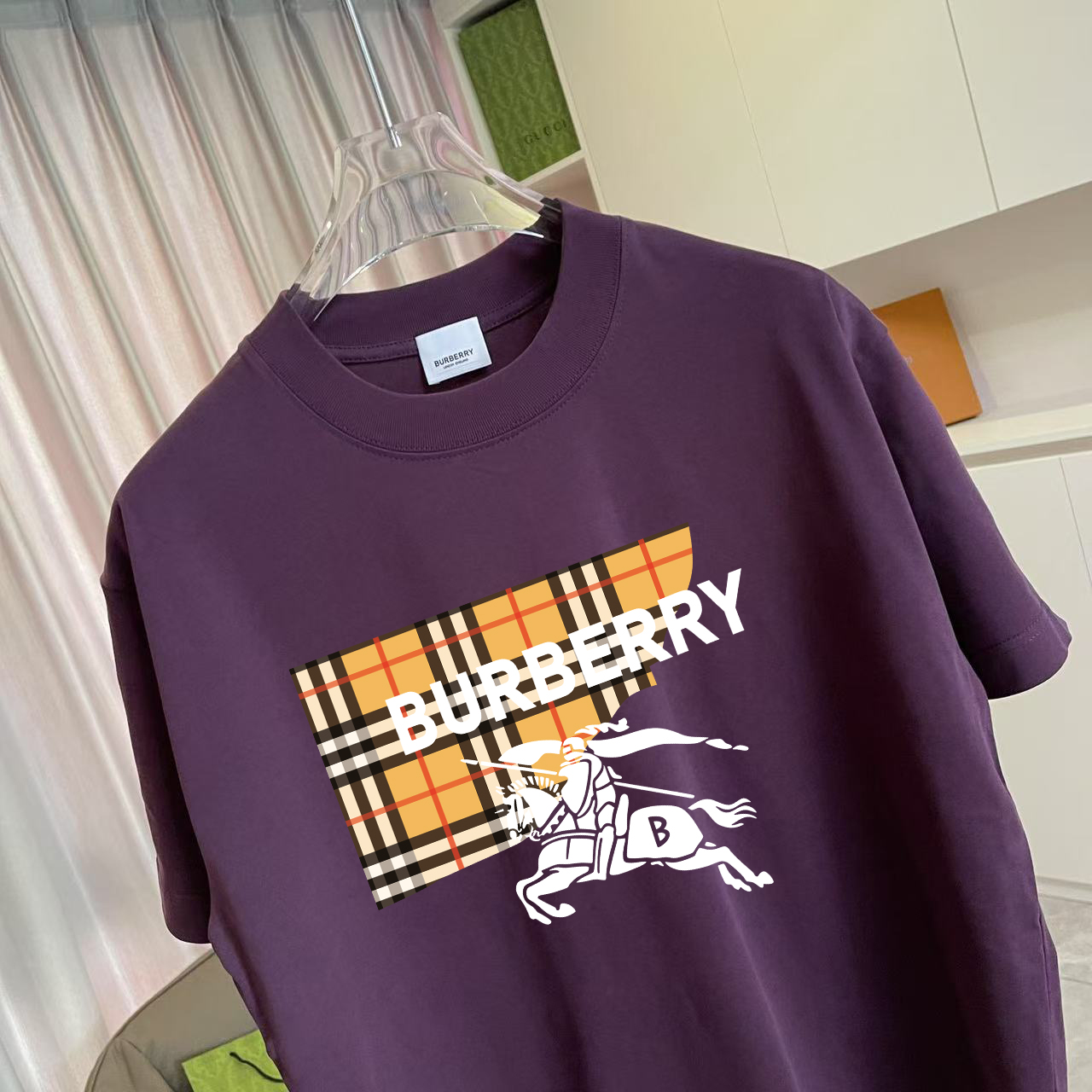 Burberry BUR 巴宝莉2026夏季新款 个性字母logo印花 定制面料300g 短袖t恤