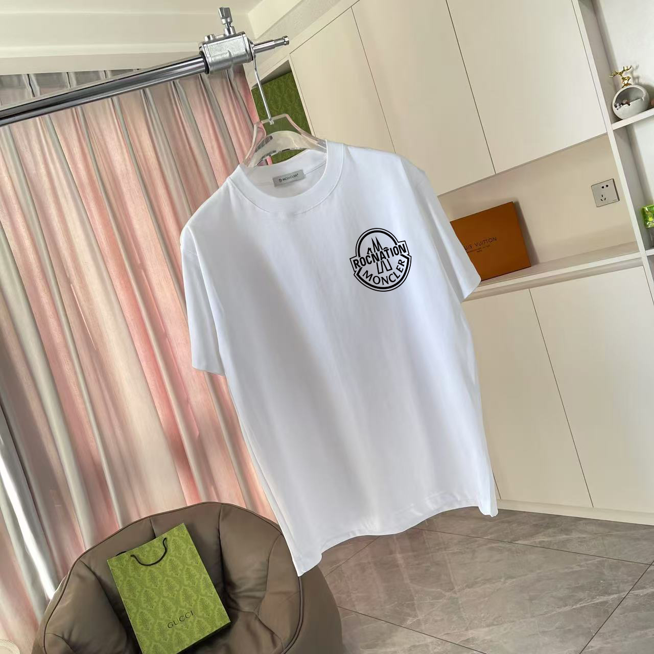 Moncler Moncle* 蒙口2026夏季新款 个性logo印花 定制面料300 短袖t恤