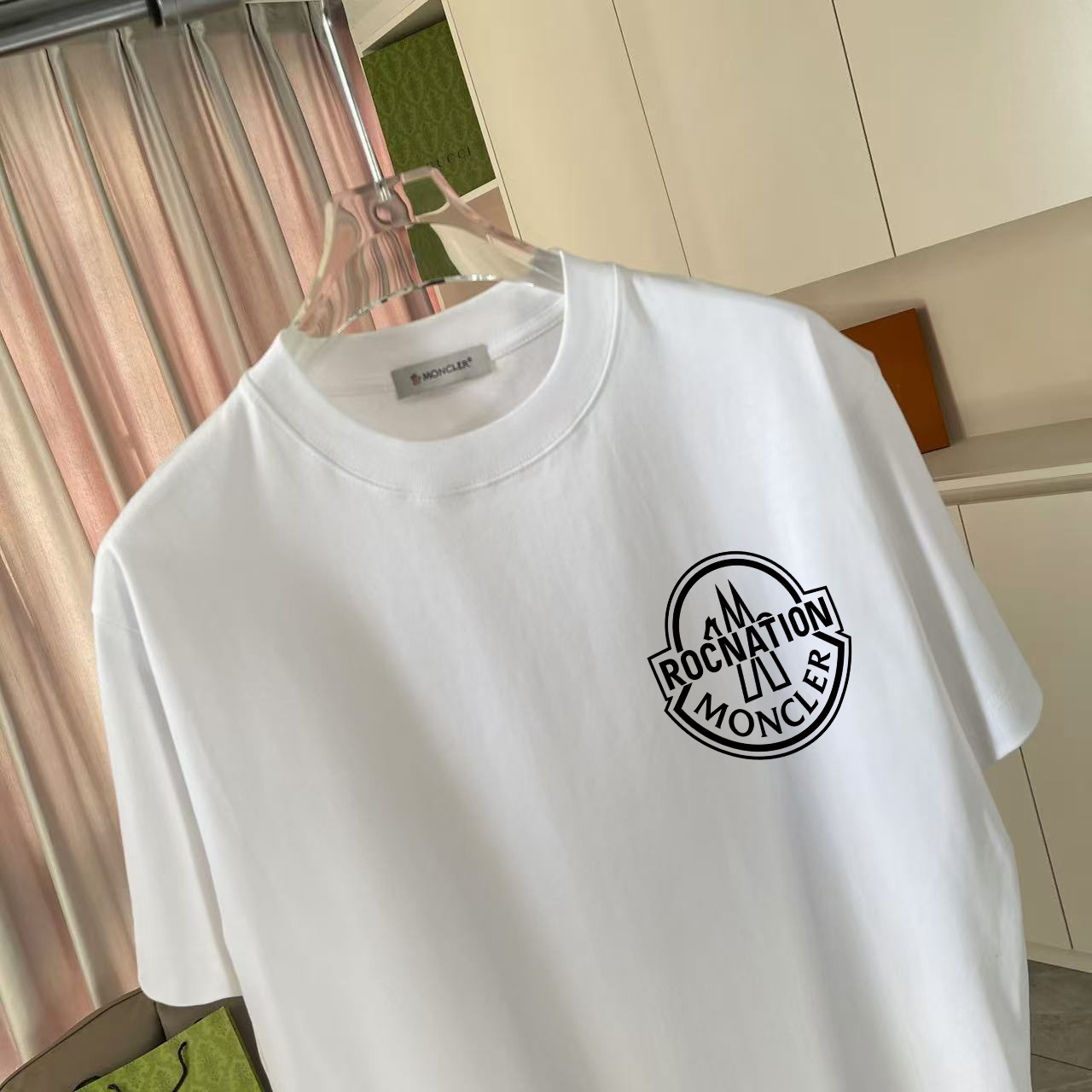 Moncler Moncle* 蒙口2026夏季新款 个性logo印花 定制面料300 短袖t恤