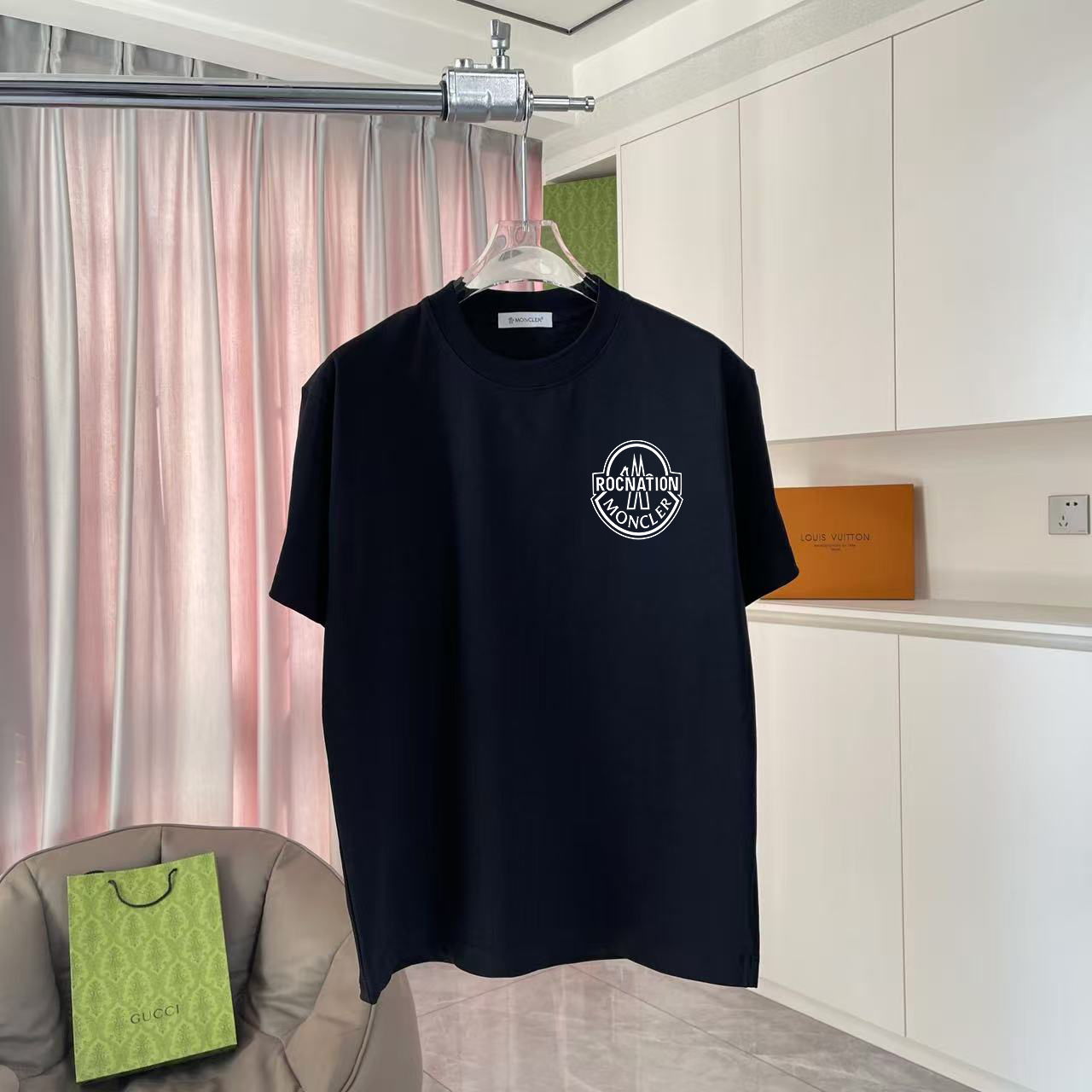 Moncler Moncle* 蒙口2026夏季新款 个性logo印花 定制面料300 短袖t恤