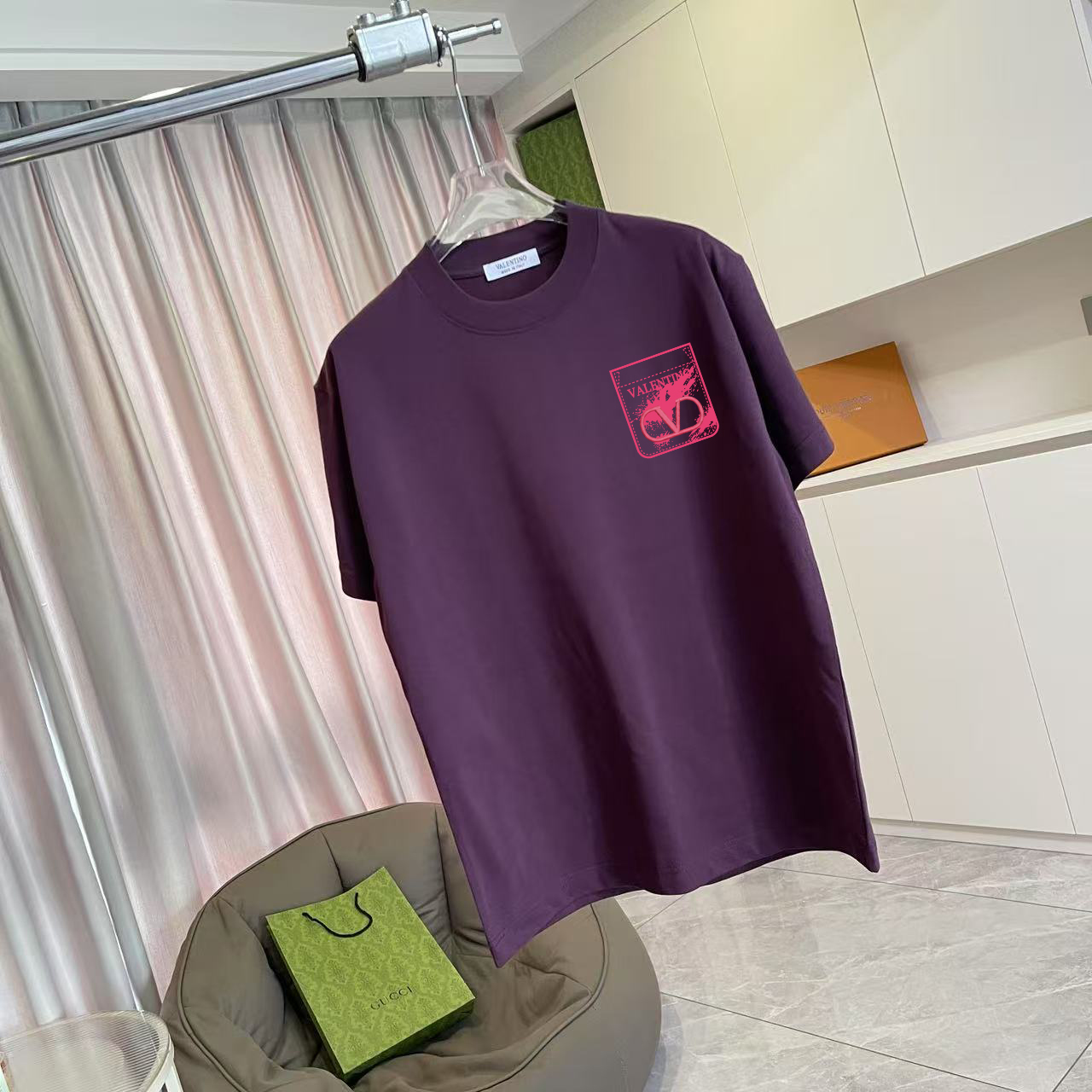 Valentino VALENTIN*华伦2026夏季新款 个性字母logo印花 定制面料300g 短袖T恤