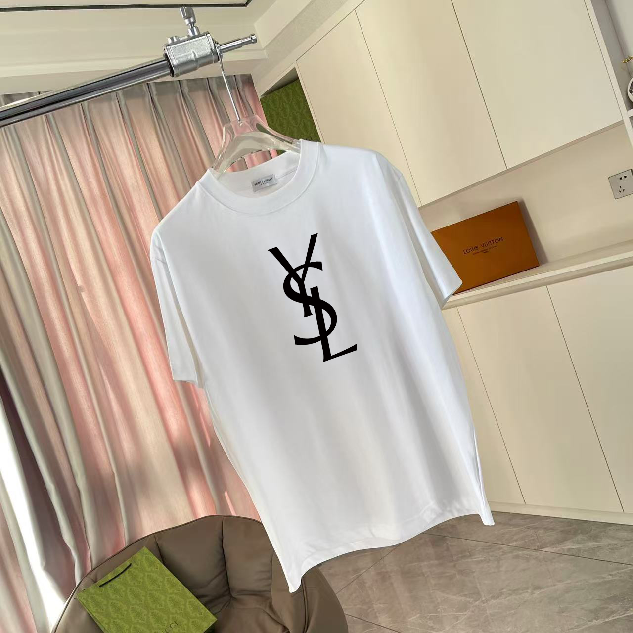 Saint Laurent YSL*圣罗兰2026夏季新款 个性字母logo印花 定制面料 300g 短袖t恤