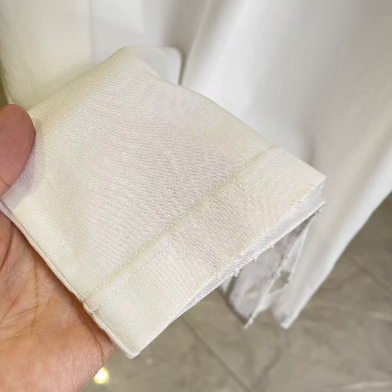 Balenciaga BALENCI*GA 巴黎2026夏季新款 洗水做旧磨破 个性字母logo 定制面料320g 短袖T恤