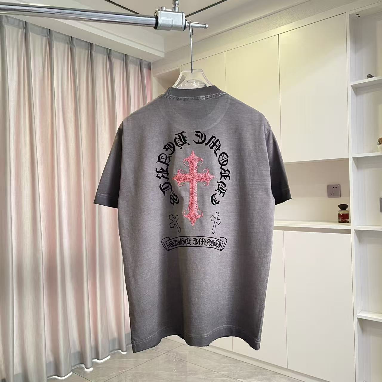 Chrome Hearts ch克罗*2026夏季新款 洗水做旧磨破 梵文马蹄十字架 短袖t恤 定制面料320g