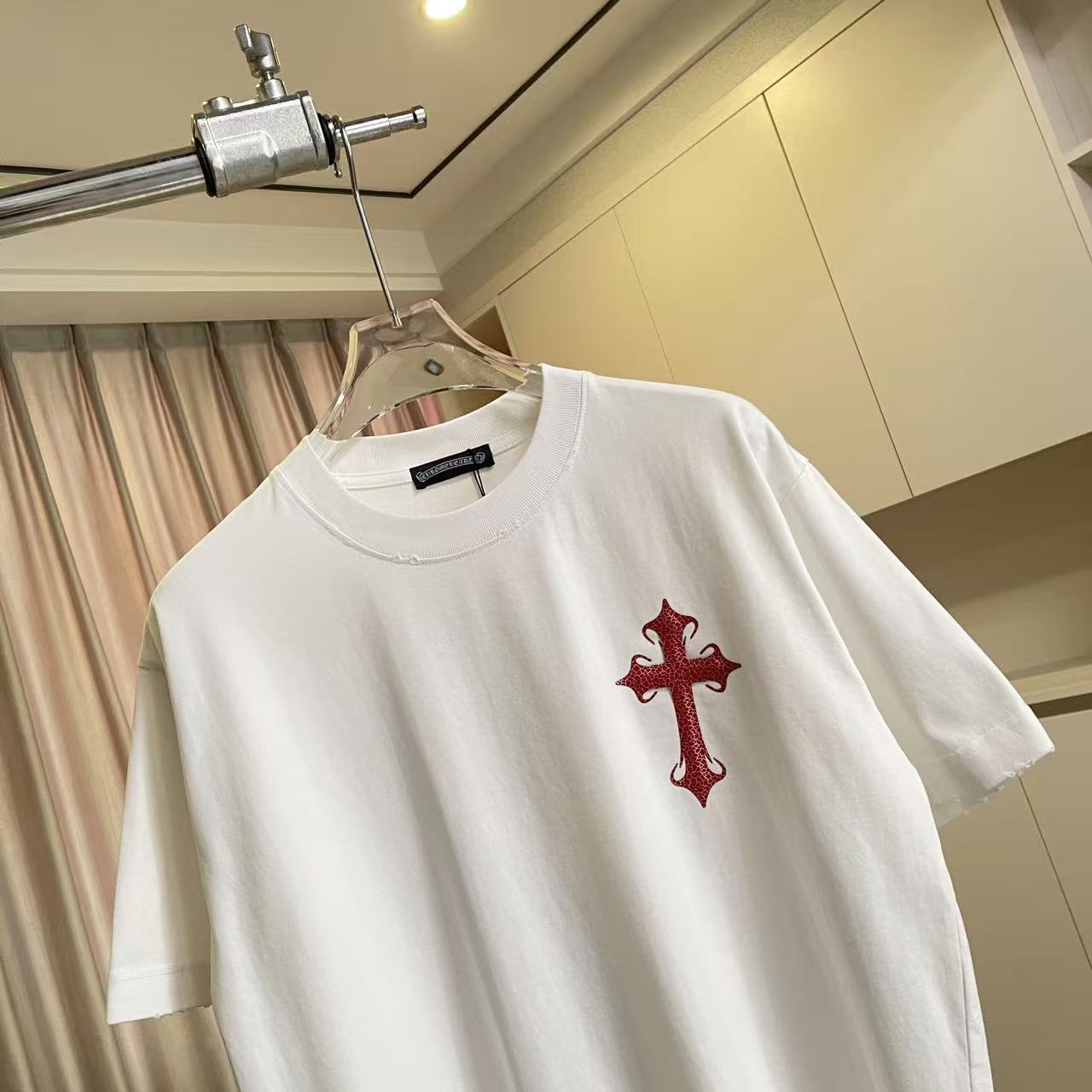 Chrome Hearts ch克罗*2026夏季新款 洗水做旧磨破 梵文马蹄十字架 短袖t恤 定制面料320g