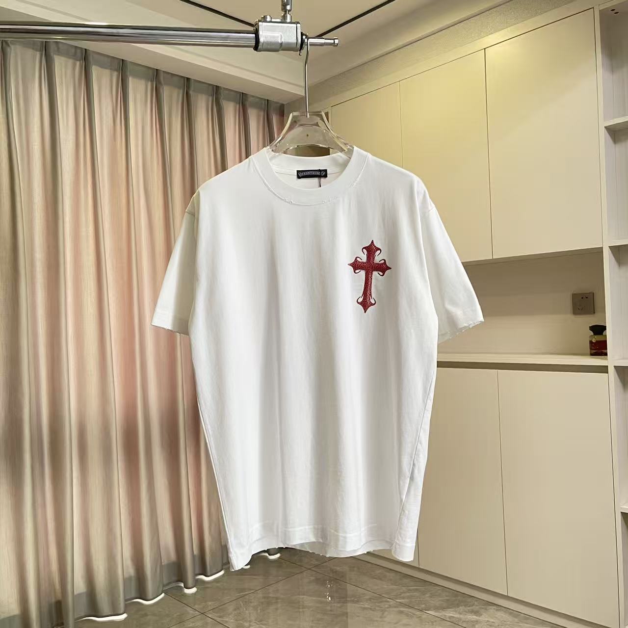 Chrome Hearts ch克罗*2026夏季新款 洗水做旧磨破 梵文马蹄十字架 短袖t恤 定制面料320g