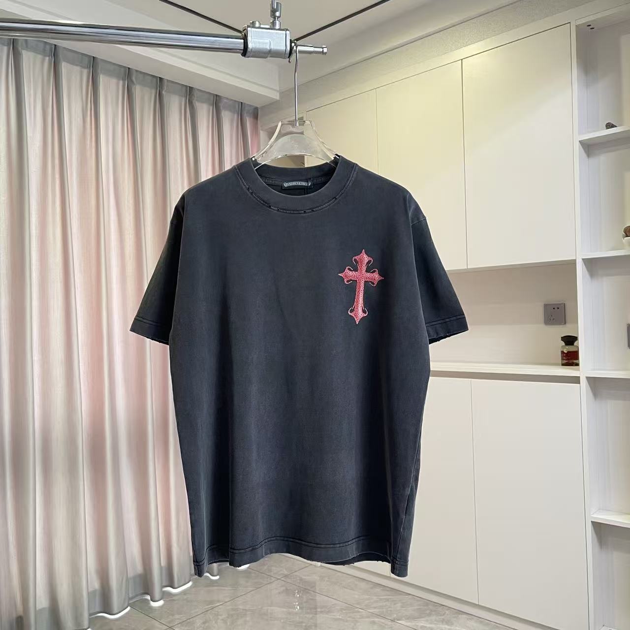 Chrome Hearts ch克罗*2026夏季新款 洗水做旧磨破 梵文马蹄十字架 短袖t恤 定制面料320g