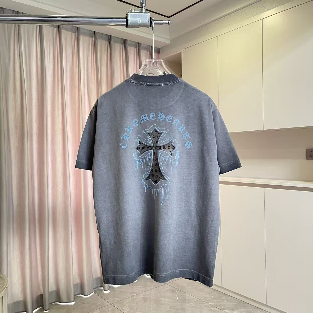 Chrome Hearts ch克罗*2026夏季新款 洗水做旧磨破 梵文马蹄十字架 短袖t恤 定制面料320g