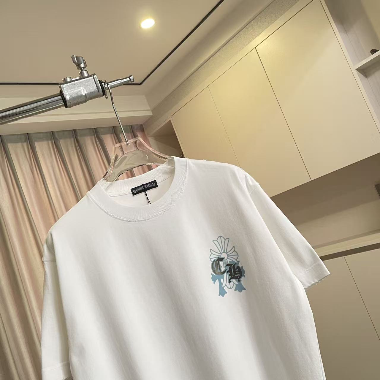 Chrome Hearts ch克罗*2026夏季新款 洗水做旧磨破 梵文马蹄十字架 短袖t恤 定制面料320g
