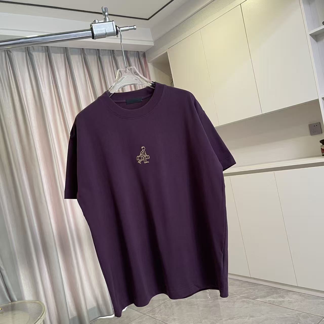 Prada PRAD*普拉达2026夏季新款 个性字母logo绣花 定制面料300g 短袖t恤