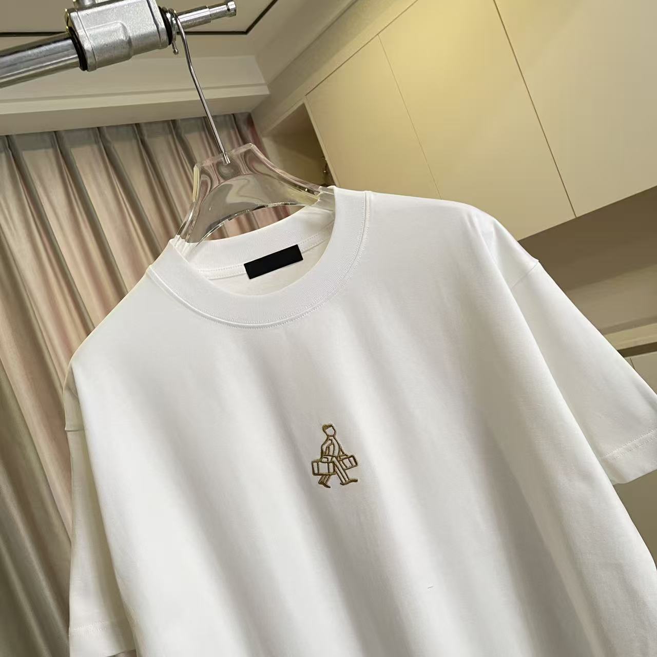 Prada PRAD*普拉达2026夏季新款 个性字母logo绣花 定制面料300g 短袖t恤