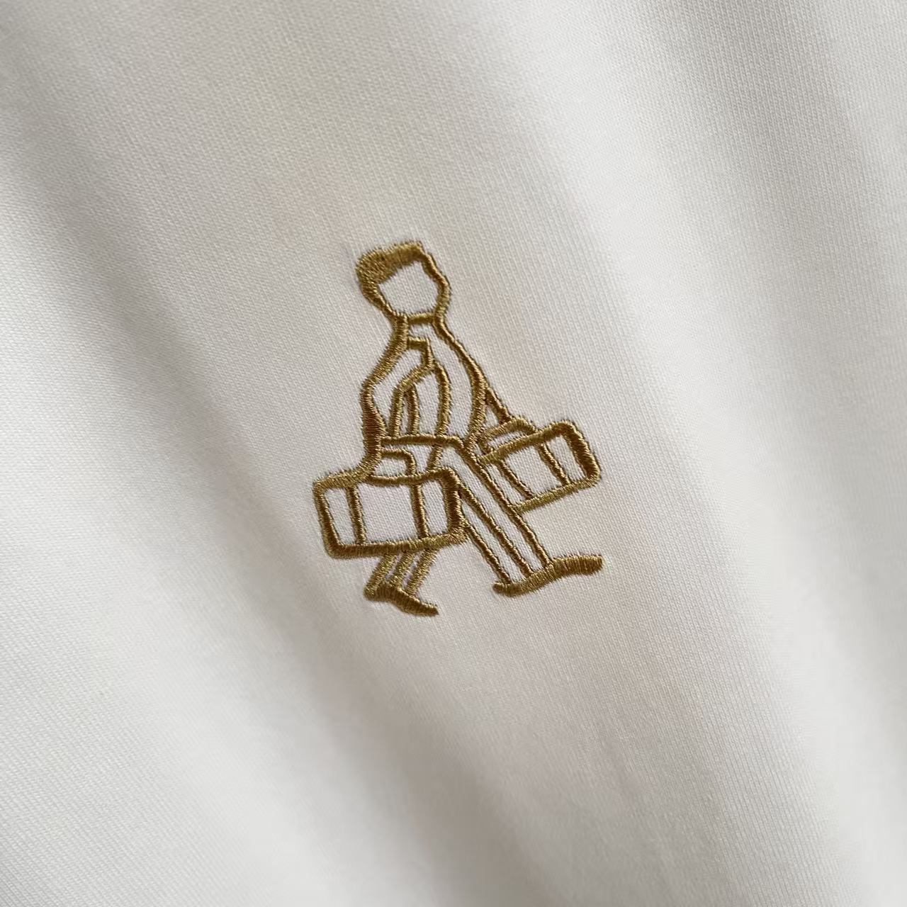 Prada PRAD*普拉达2026夏季新款 个性字母logo绣花 定制面料300g 短袖t恤