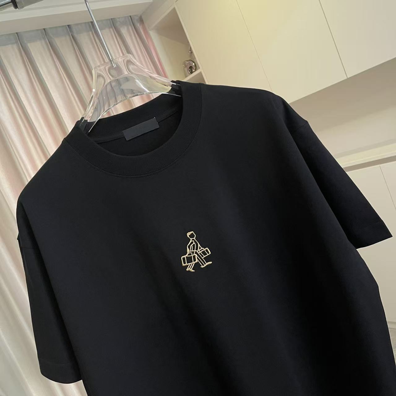 Prada PRAD*普拉达2026夏季新款 个性字母logo绣花 定制面料300g 短袖t恤