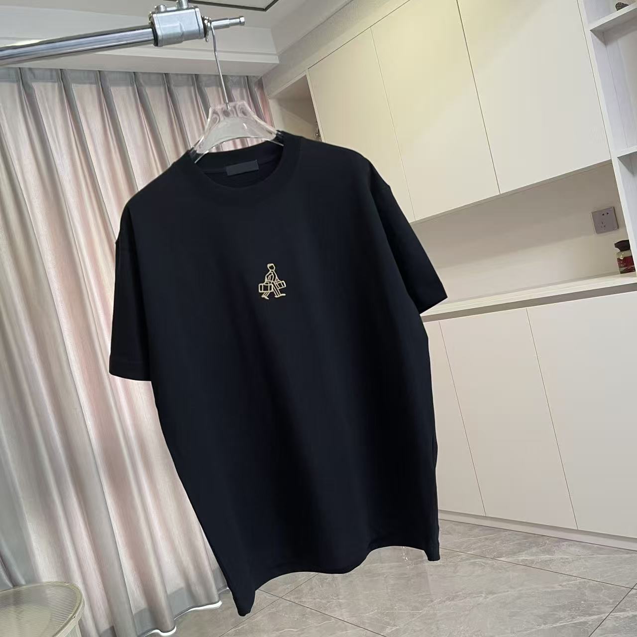 Prada PRAD*普拉达2026夏季新款 个性字母logo绣花 定制面料300g 短袖t恤