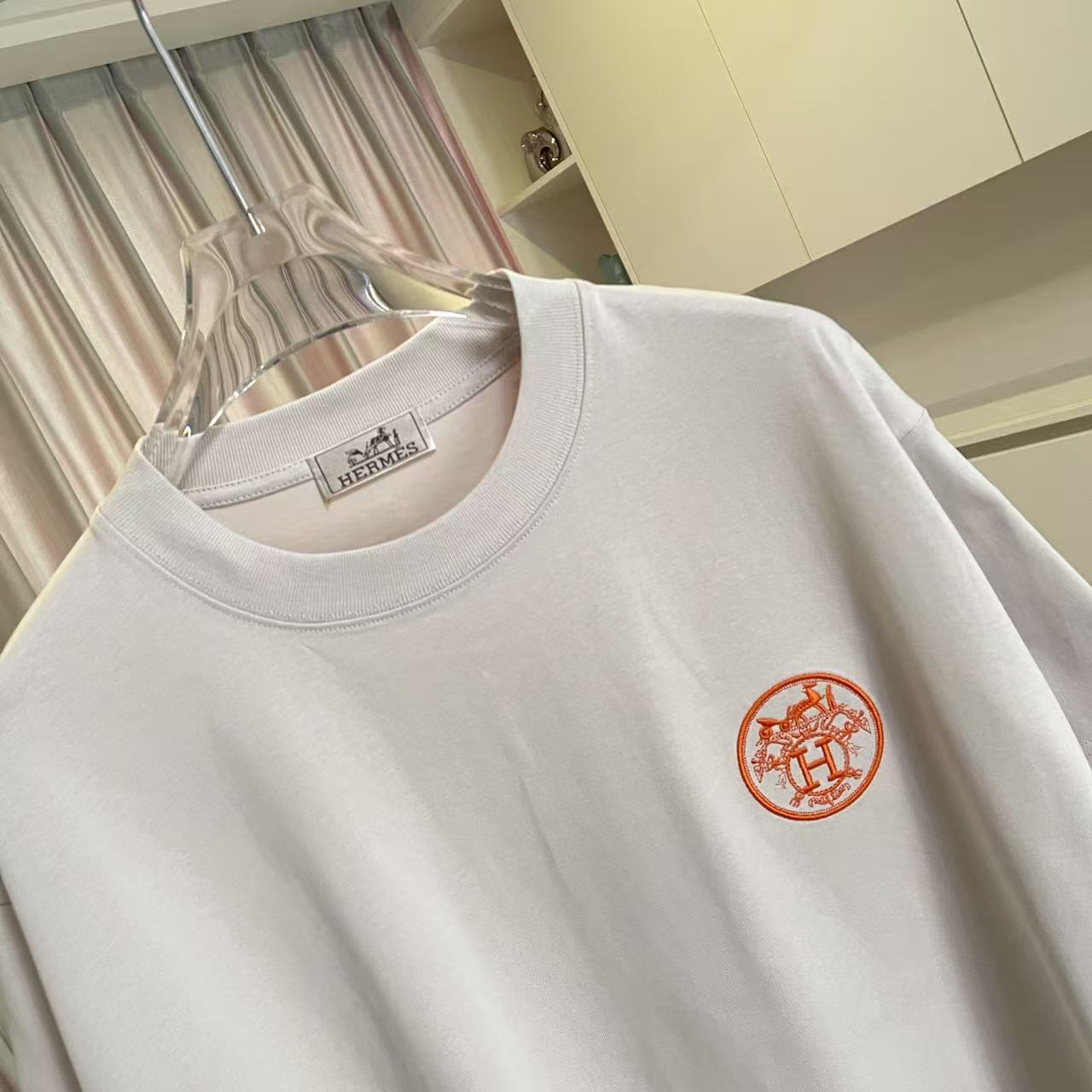 Hermès Herme*爱马仕2026夏季新款 个性logo绣花 定制面料300g 短袖T恤
