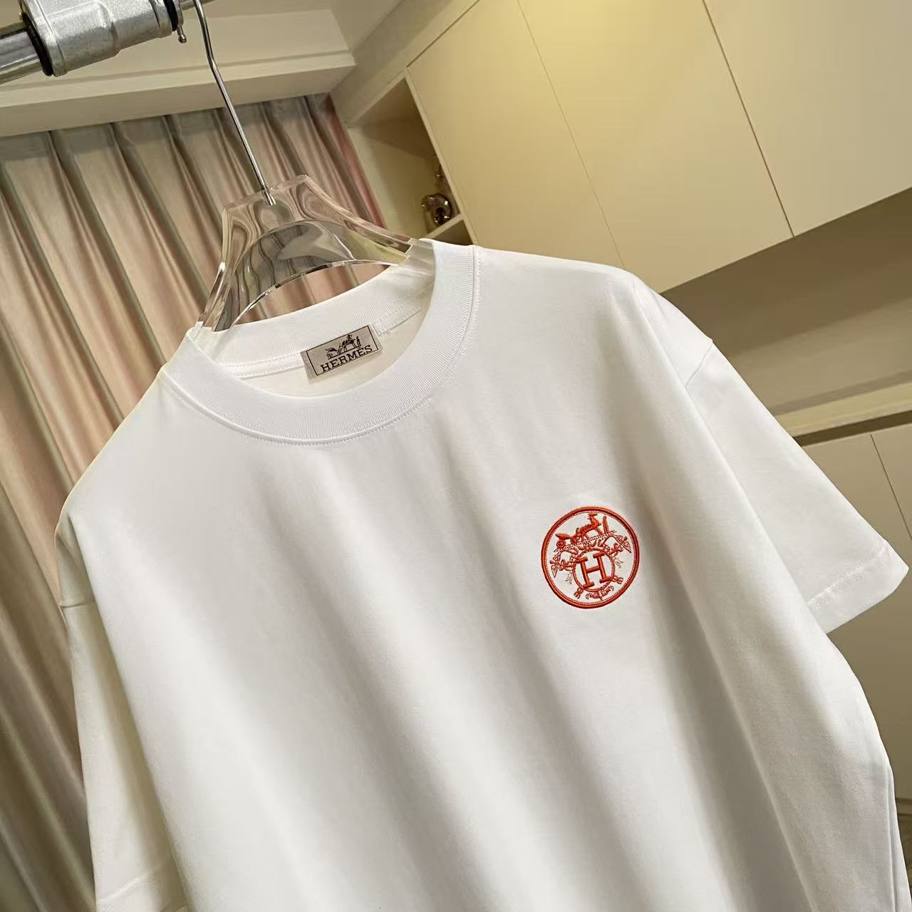 Hermès Herme*爱马仕2026夏季新款 个性logo绣花 定制面料300g 短袖T恤