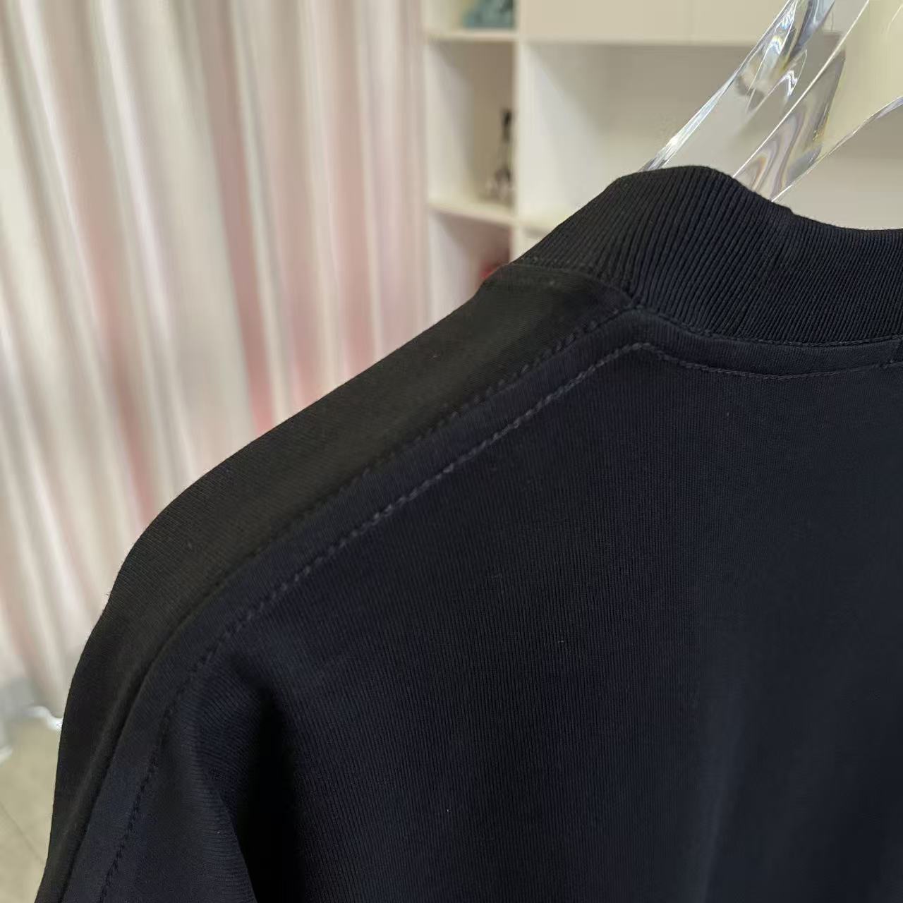Hermès Herme*爱马仕2026夏季新款 个性logo绣花 定制面料300g 短袖T恤