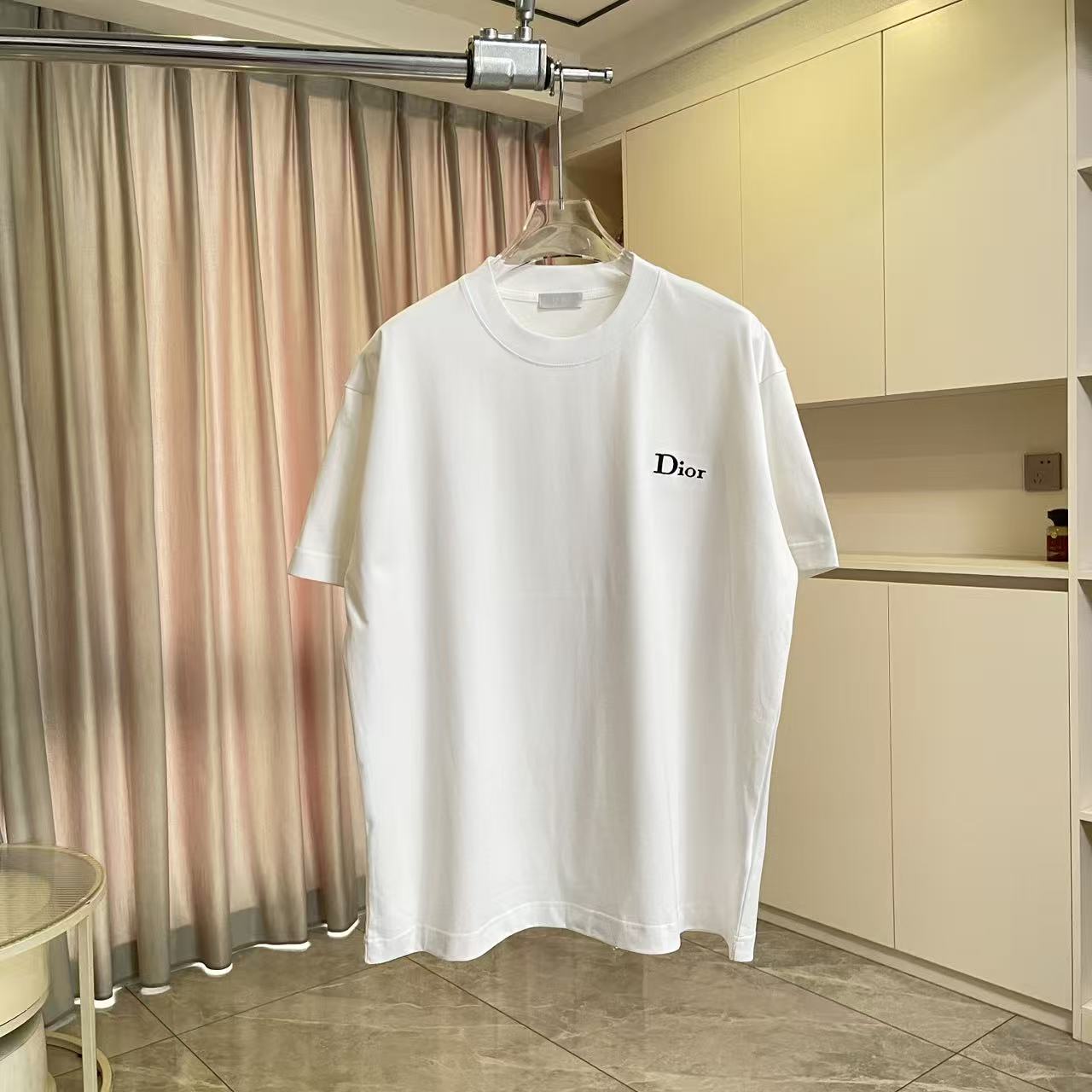 Dior Dio 迪奥2026夏季新款 个性字母logo绣花 短袖T恤 定制面料300g