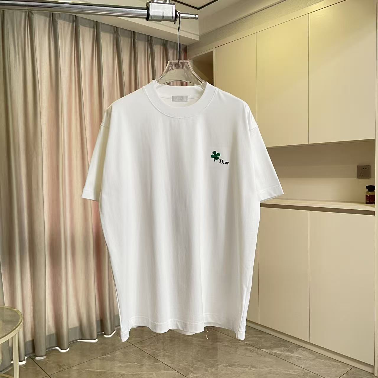 Dior Dio 迪奥2026夏季新款 个性字母logo绣花 短袖T恤 定制面料300g