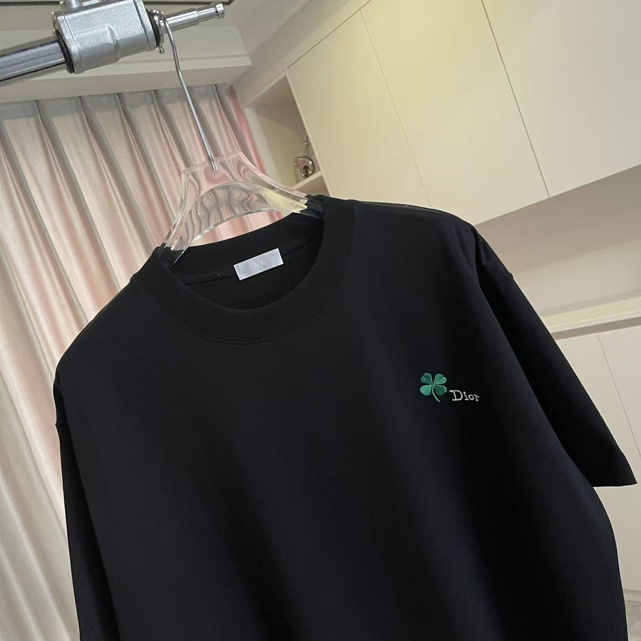 Dior Dio 迪奥2026夏季新款 个性字母logo绣花 短袖T恤 定制面料300g