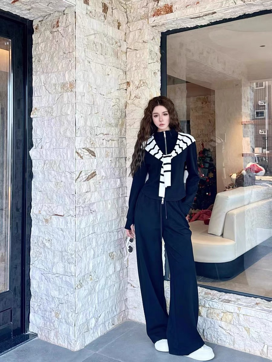 “High-Quality Female Three-Piece Sports Suit with Leisure Blend” - 图片 8