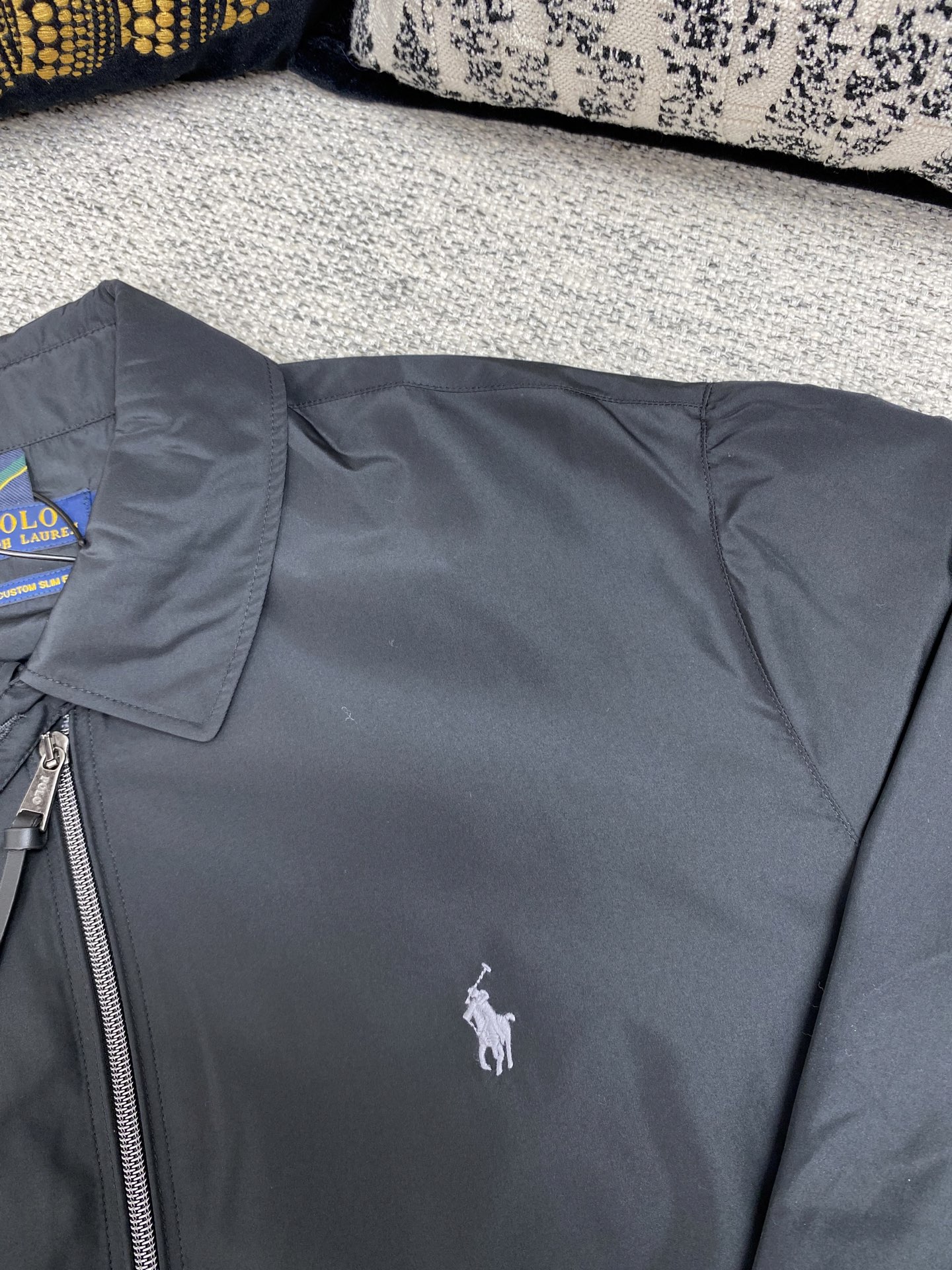 Polo Ralph Lauren Men's Packable Water-Repellent Jacket - Travel Essential 4 i1756979976668 5472 0 2