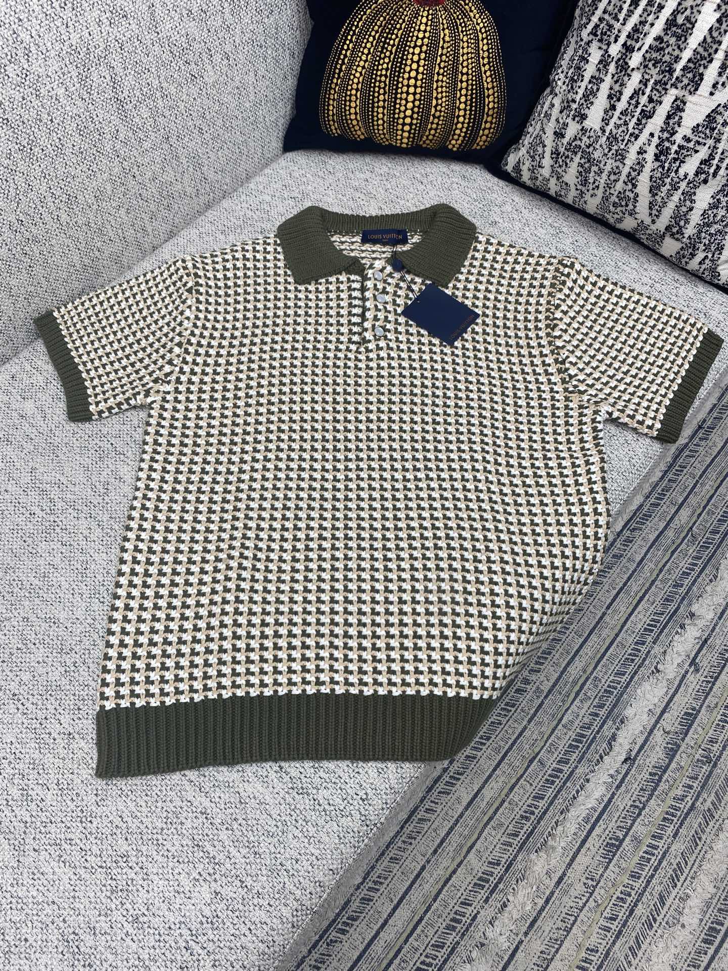 Louis Vuitton 25SS Color Block Jacquard Knit Short Sleeve Polo Shirt 1 i1757325473592 8877 0 0