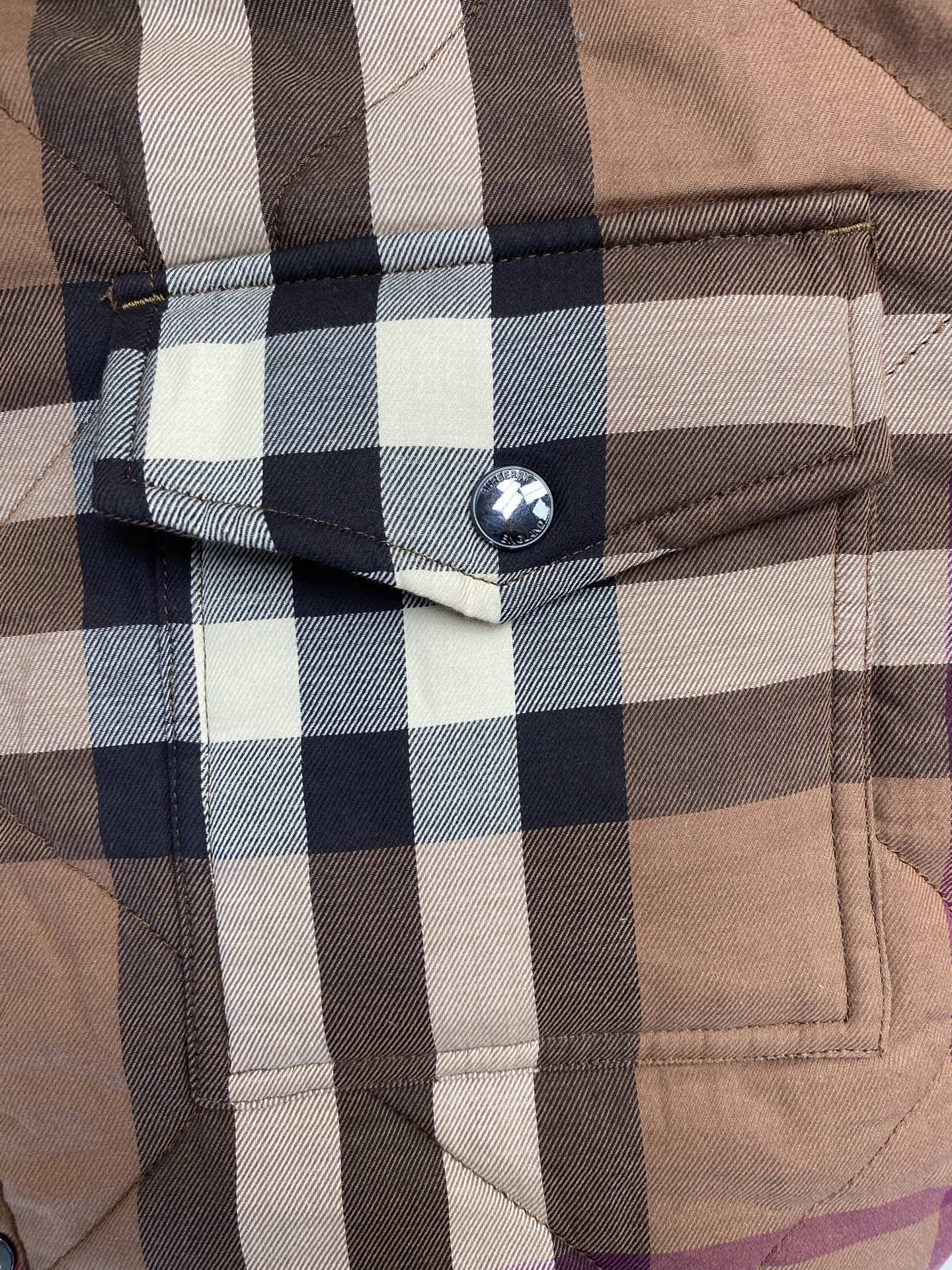 Burberry Quilted Reversible Check Shirt Jacket 3 i1758621474751 5467 0 1