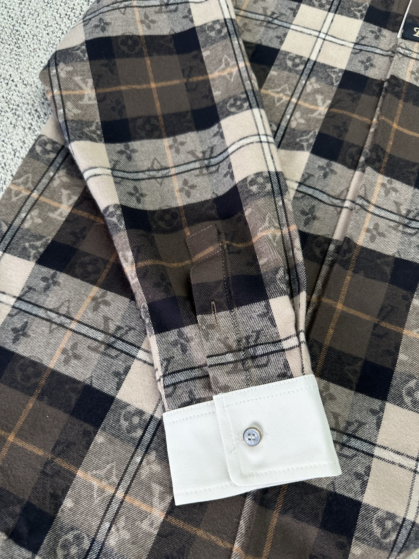 Louis Vuitton Monogram Flannel Long Sleeve Polo Shirt - Autumn Hues 6 i1761278798545 8351 0 3