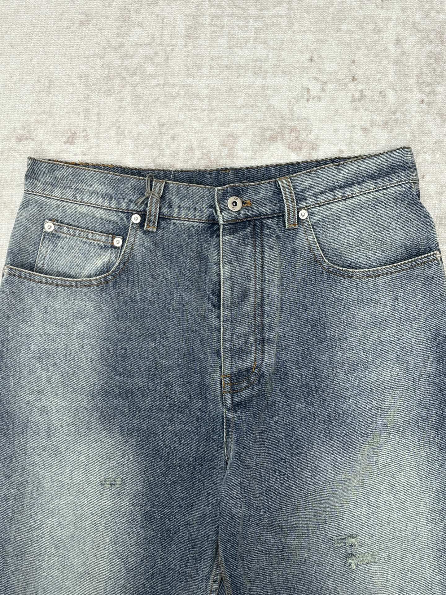 Dior 迪奥 26ss 新款牛仔裤于乔纳森·安德森