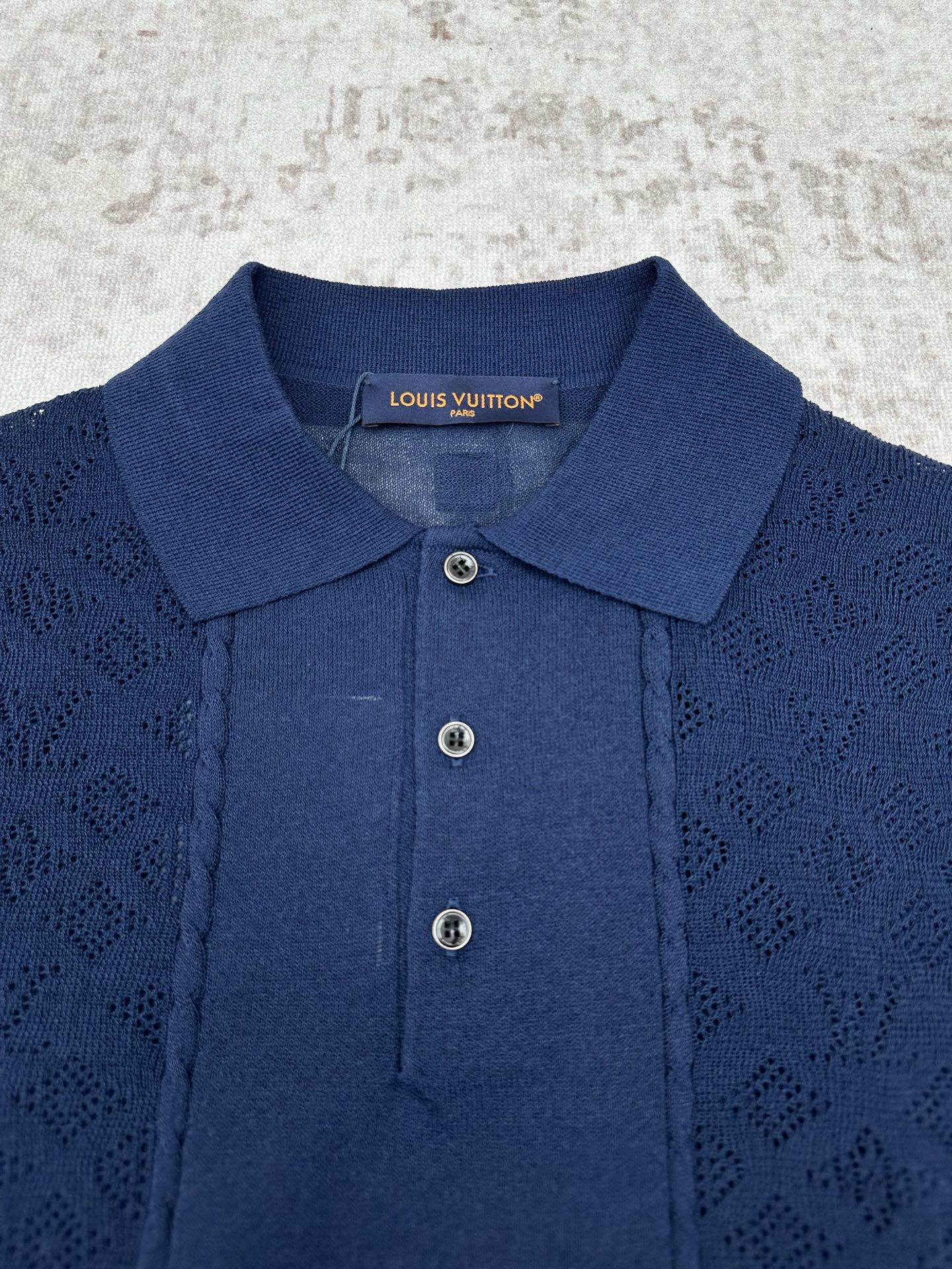 Louis Vuitton 驴家 26ss 新款短袖马球衫以细腻的丝棉混纺面料织就