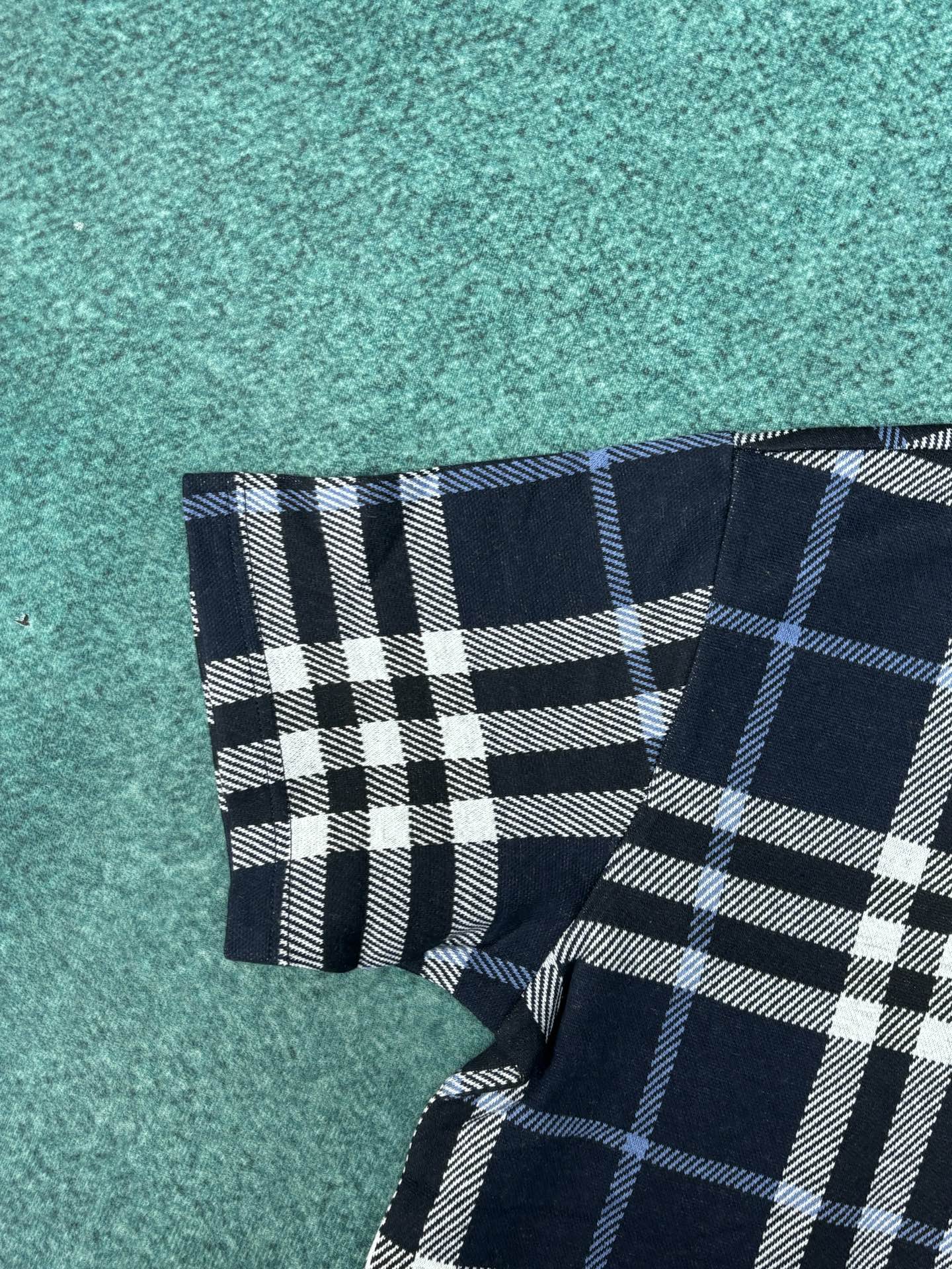 Burberry 巴宝莉 26ss新款 格纹棉质提花直筒短袖 Polo衫 男款 多色