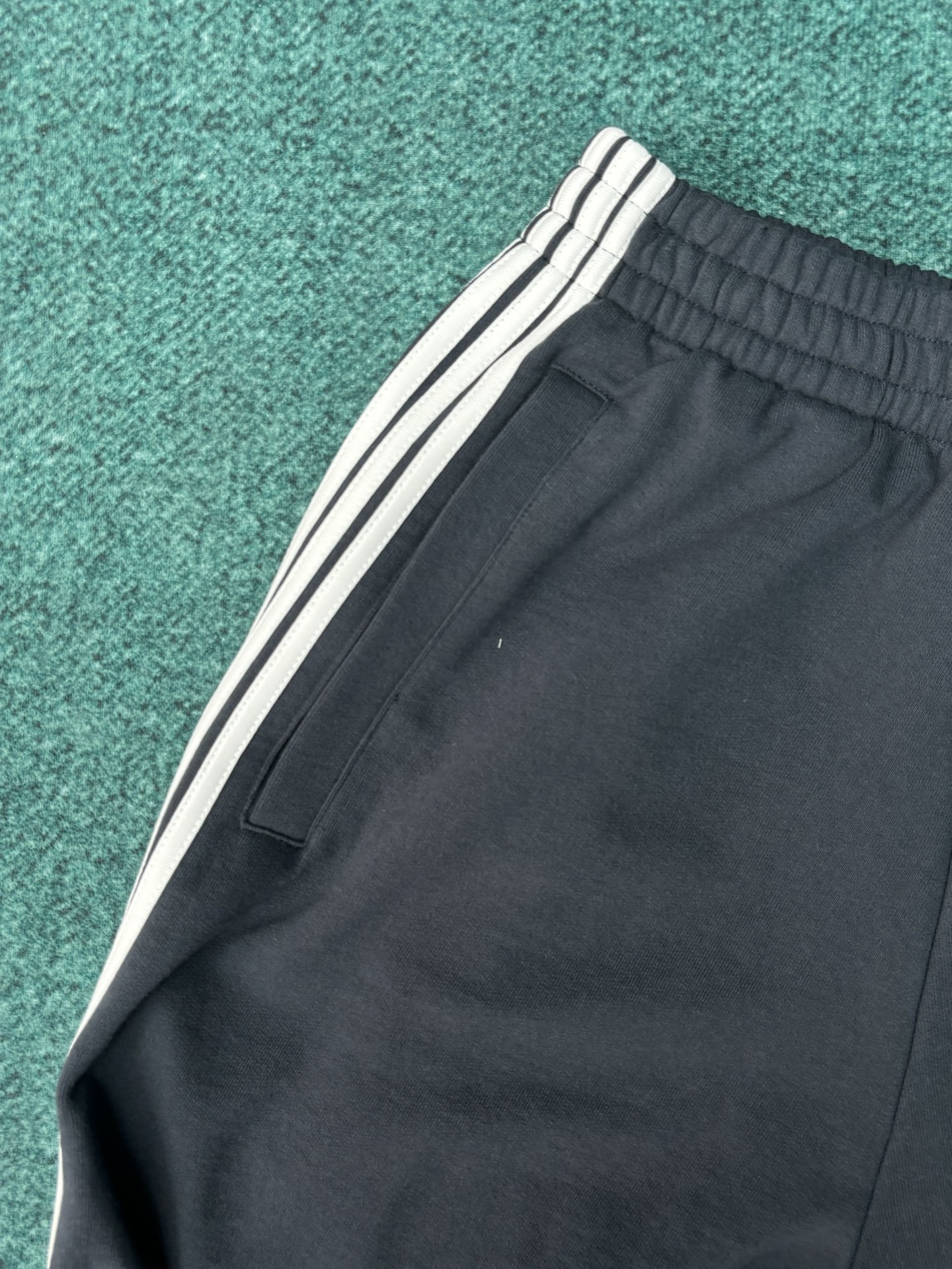 Balenciaga 26ss新款 巴黎世家 条纹Logo松紧直筒 休闲裤 常规版型 男款 蓝色