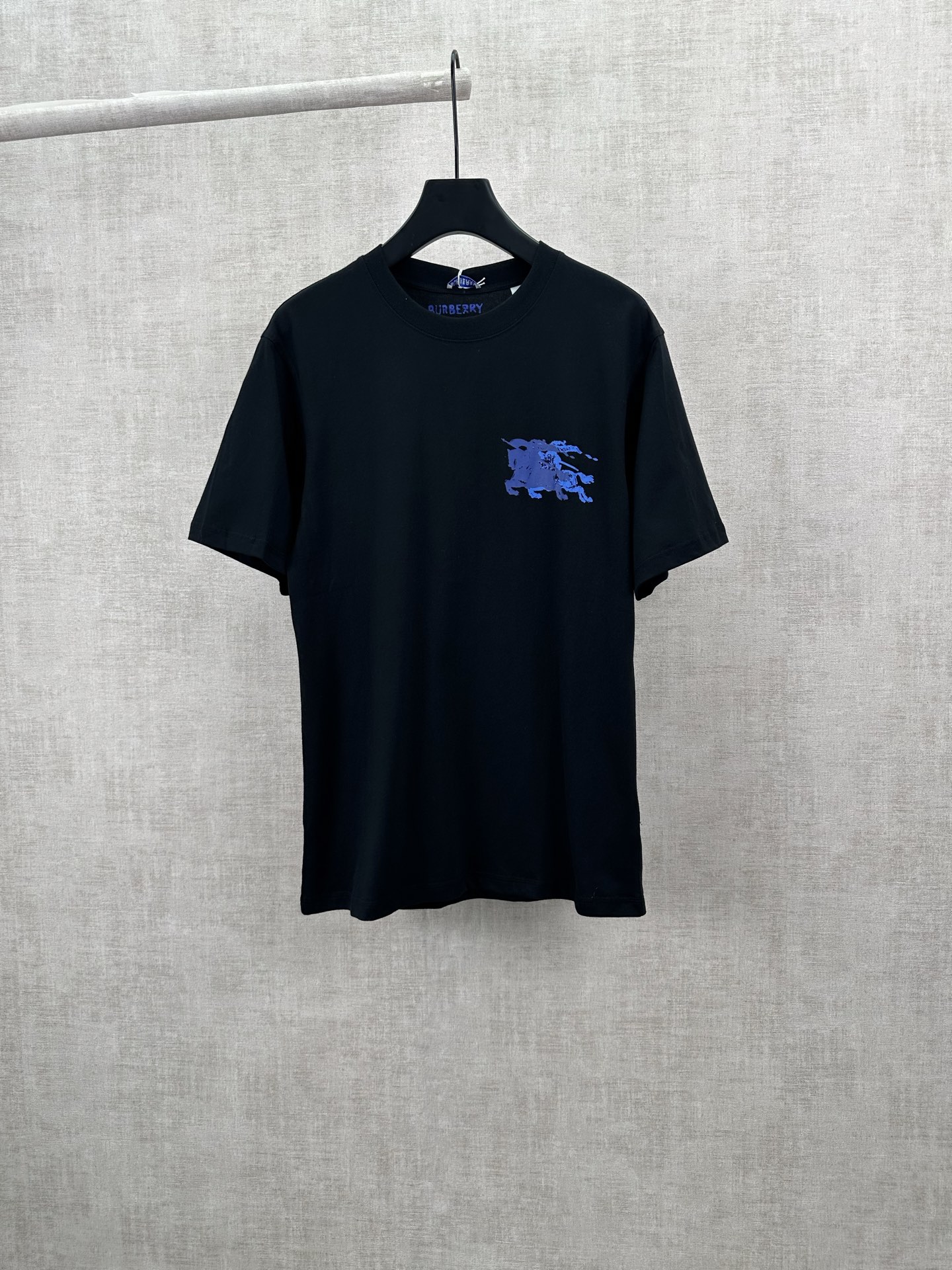 Burberry 巴宝莉 新款ss Logo印花圆领套头短袖 T恤 男款 粉笔白