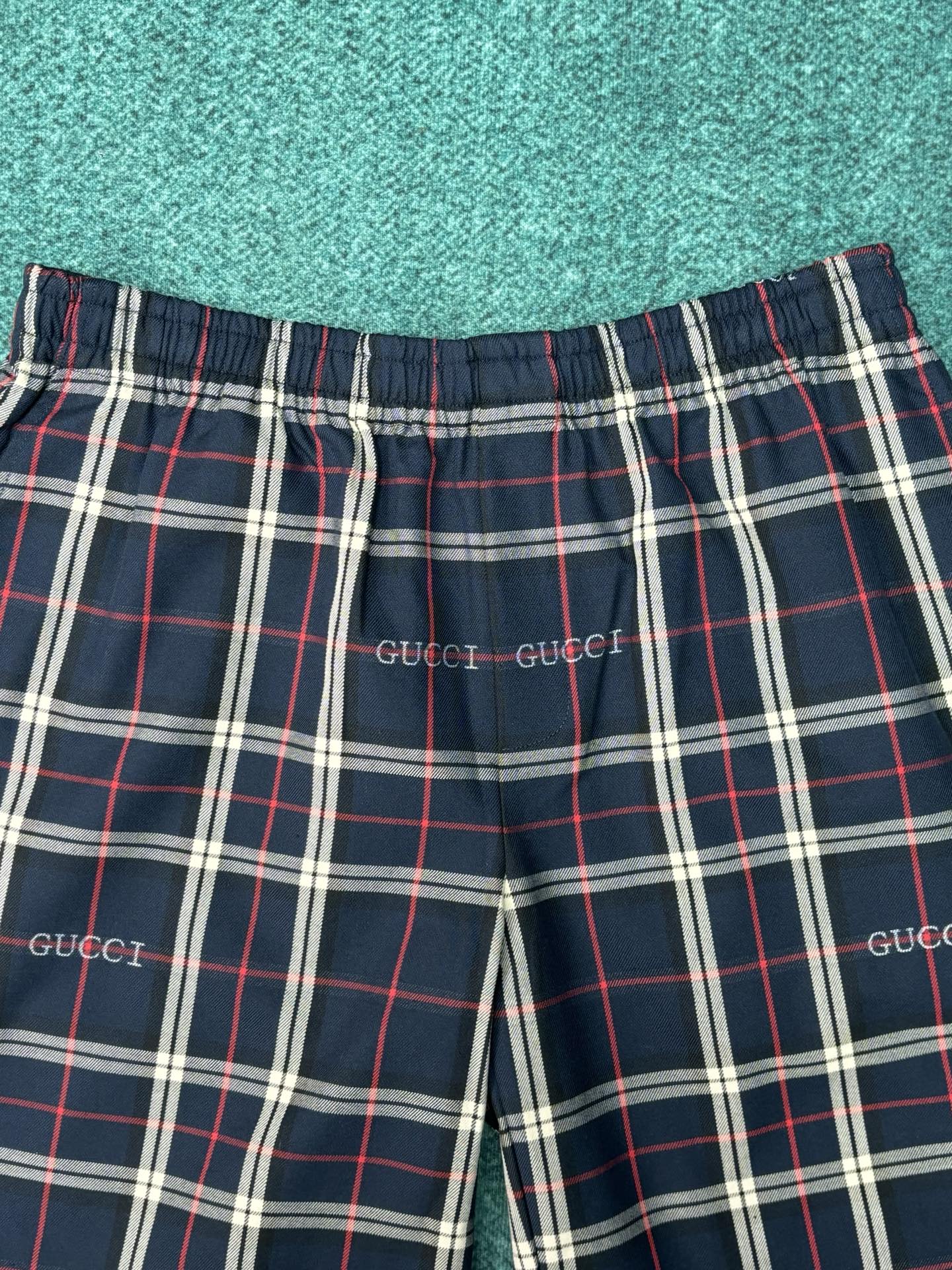 Gucci G家 26ss新款学院风格设计打造百搭格调