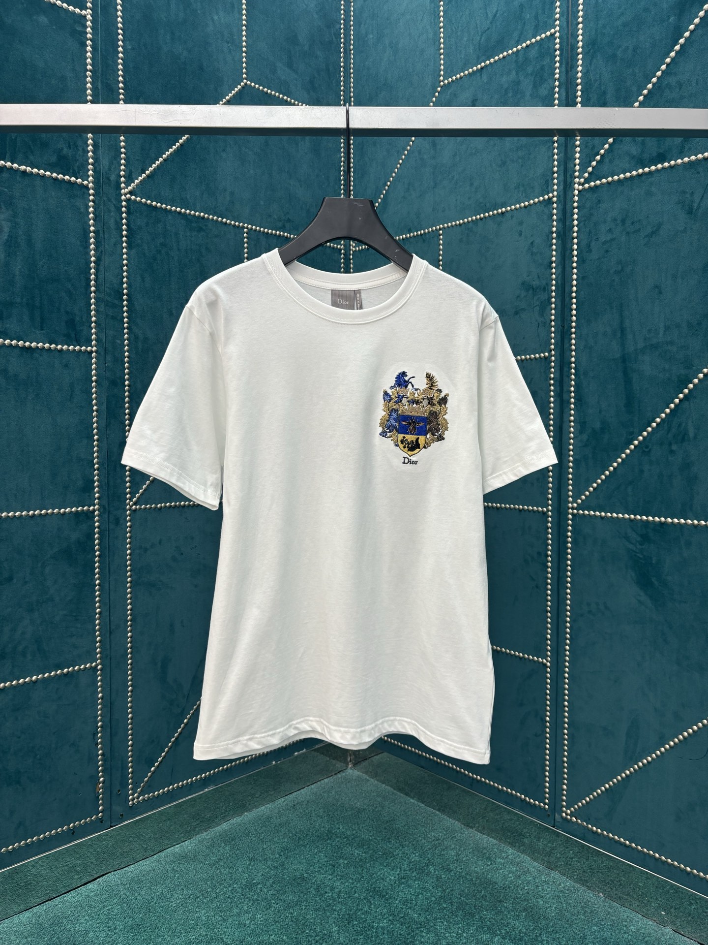 Dior 迪奥 26ss新款 T恤饰以 Dior Blason 图案刺绣